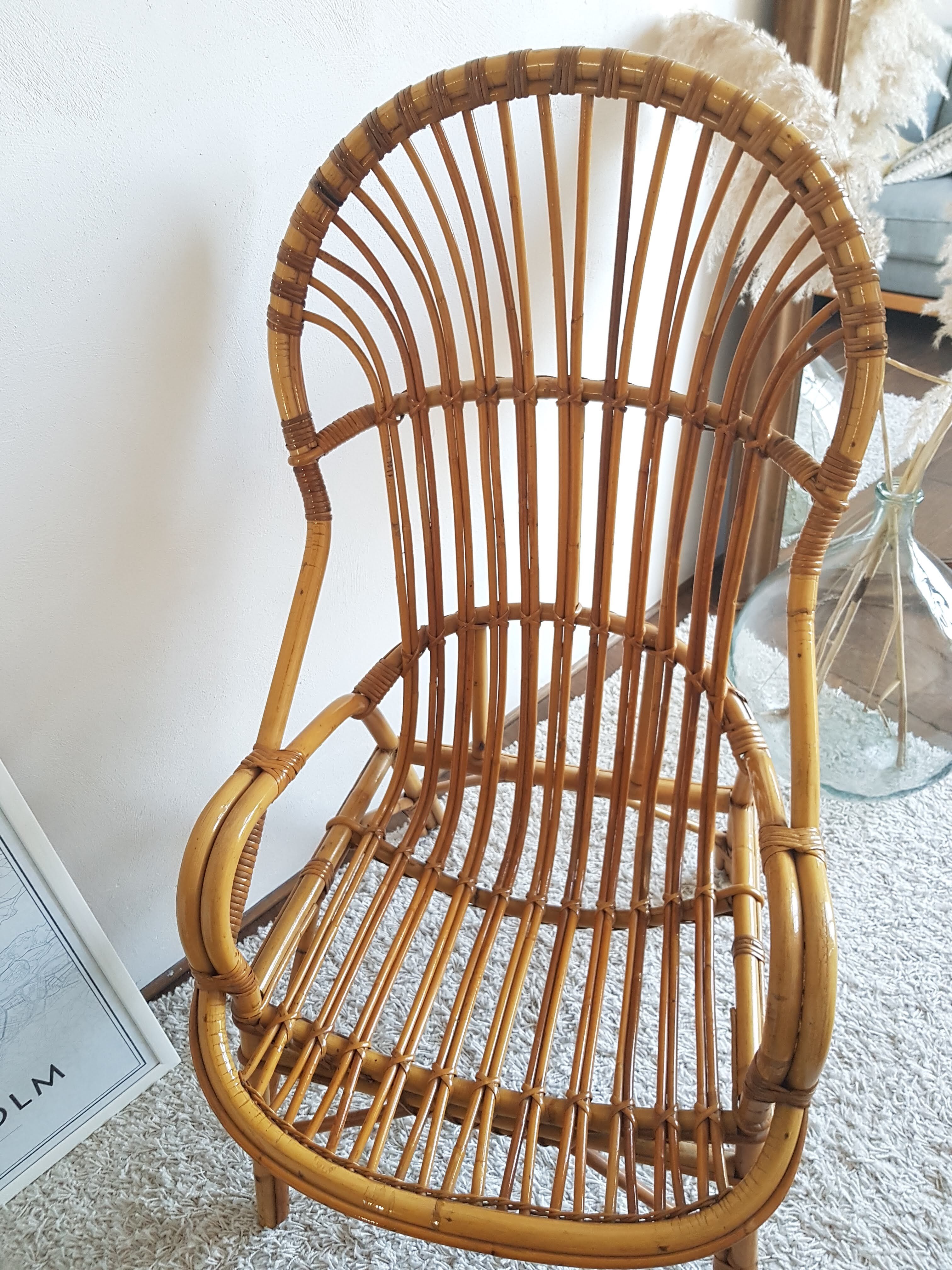 Vintage rattan chair