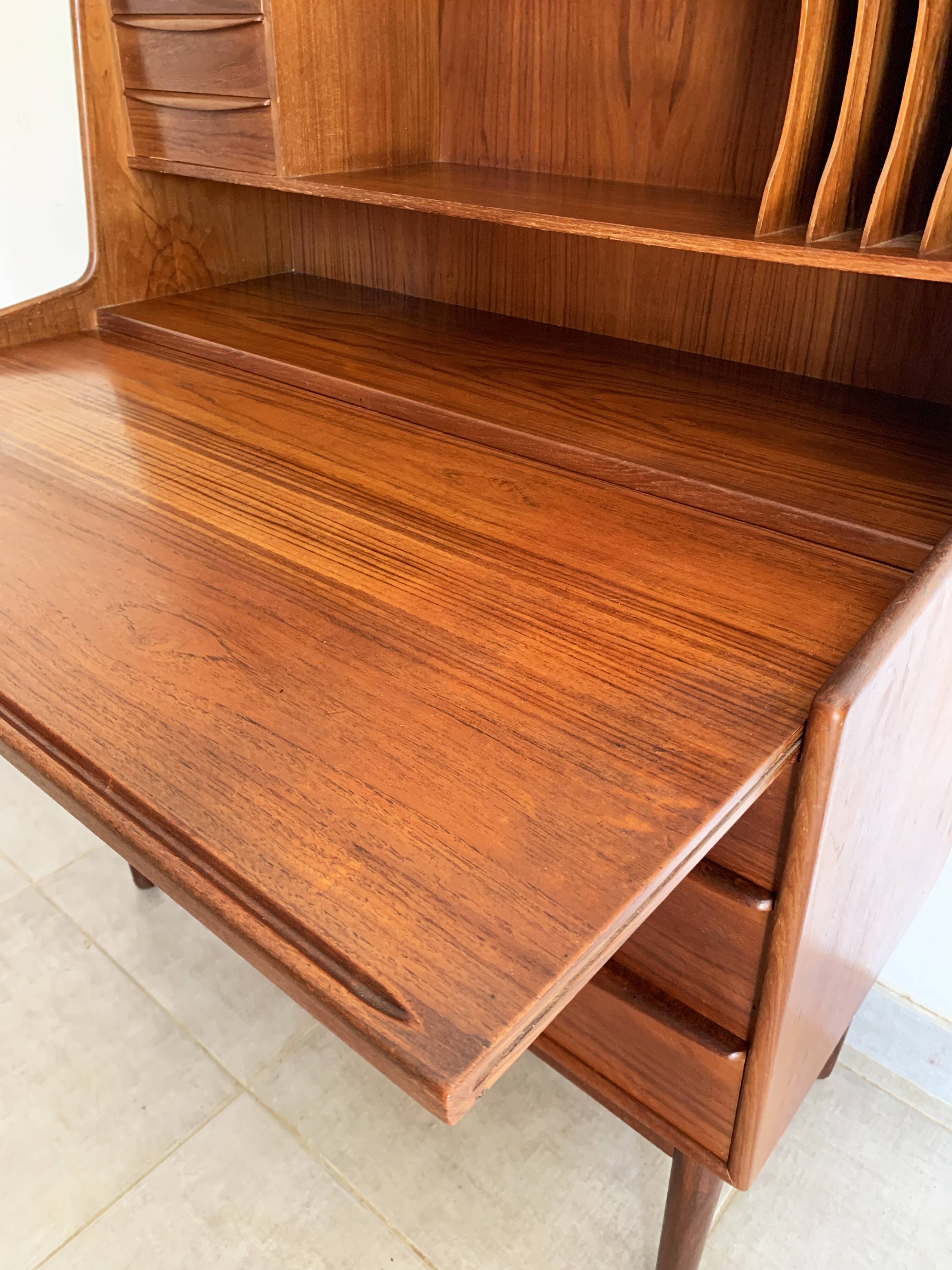 Secretaire vintage danois en teck par svend a.madsen