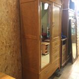 Art Deco cabinet in oak and veneer