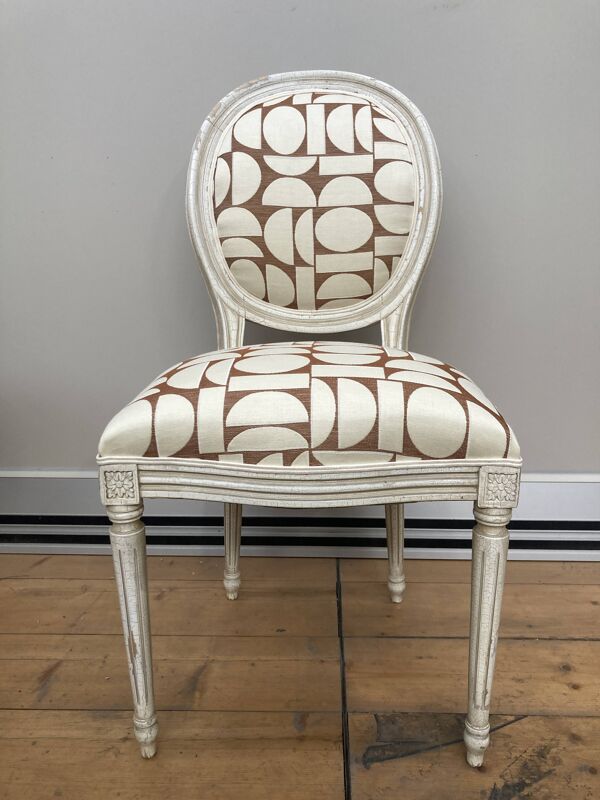 Chaise médaillon
