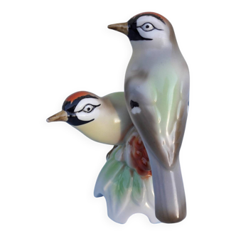Porcelain birds