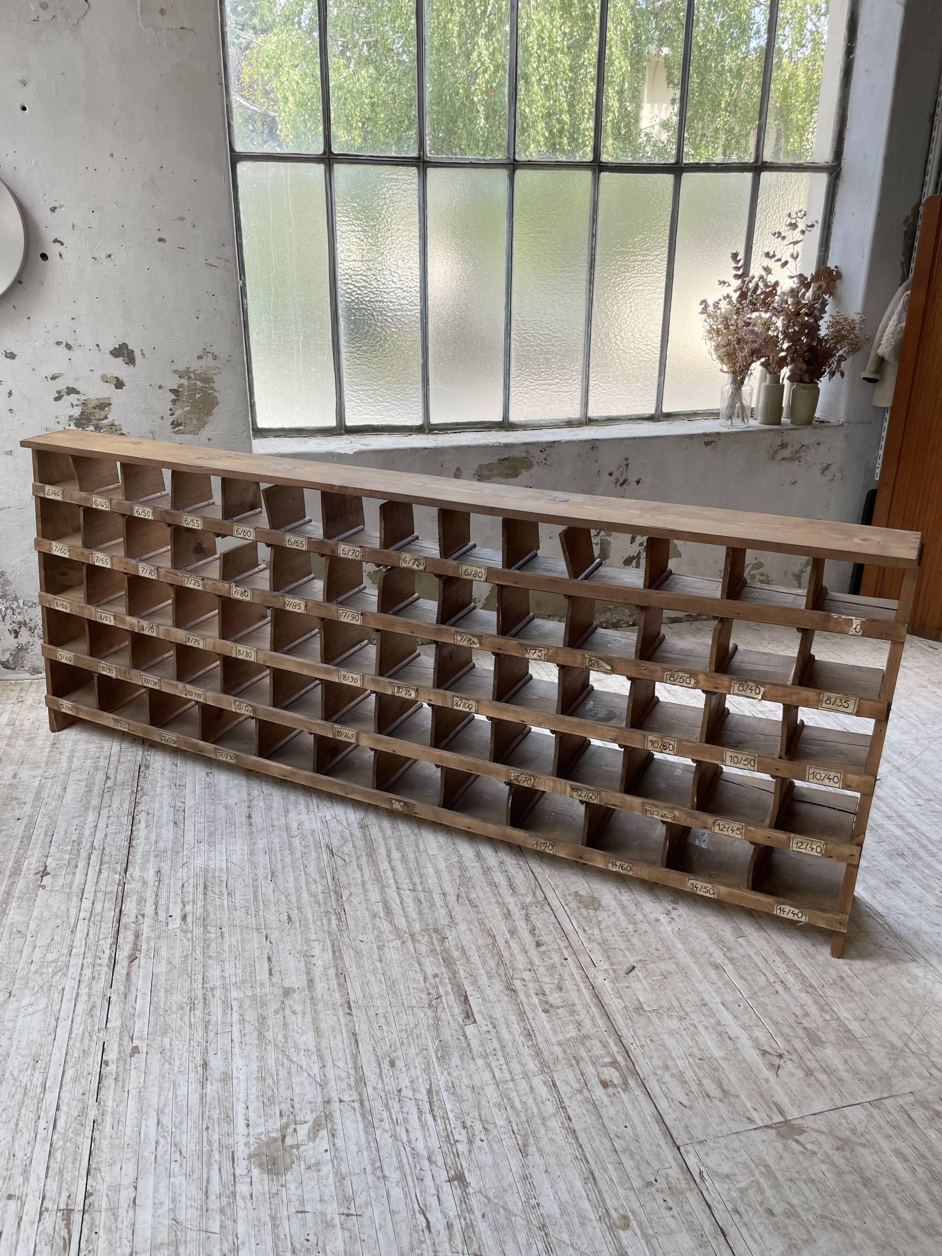Meuble de métier pin à cases XL 250cm