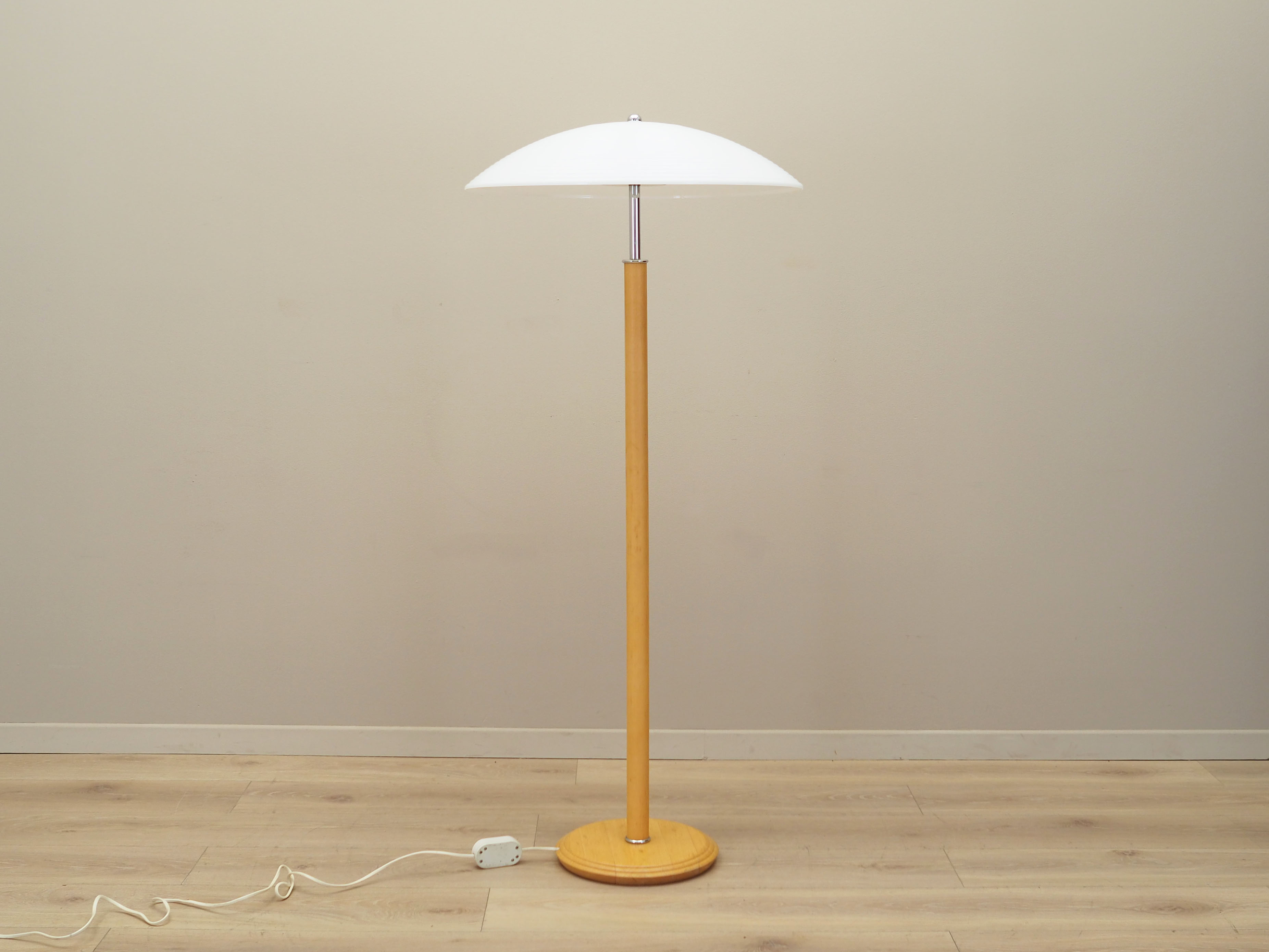 Lampadaire, design danois, années 1970, production: Danemark