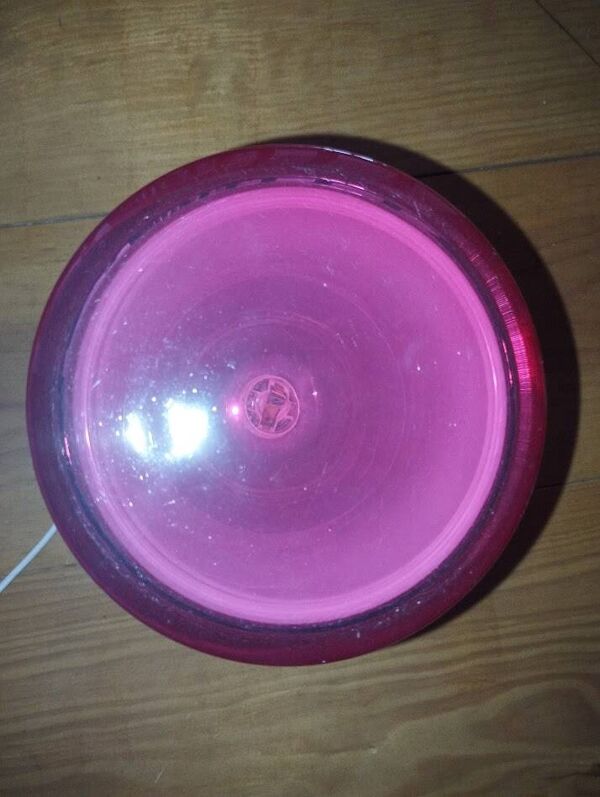 Lampe IKEA GAVIK – Rose fuchsia – Design scandinave