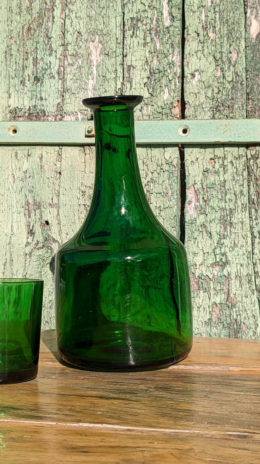 Vintage glass and carafe service