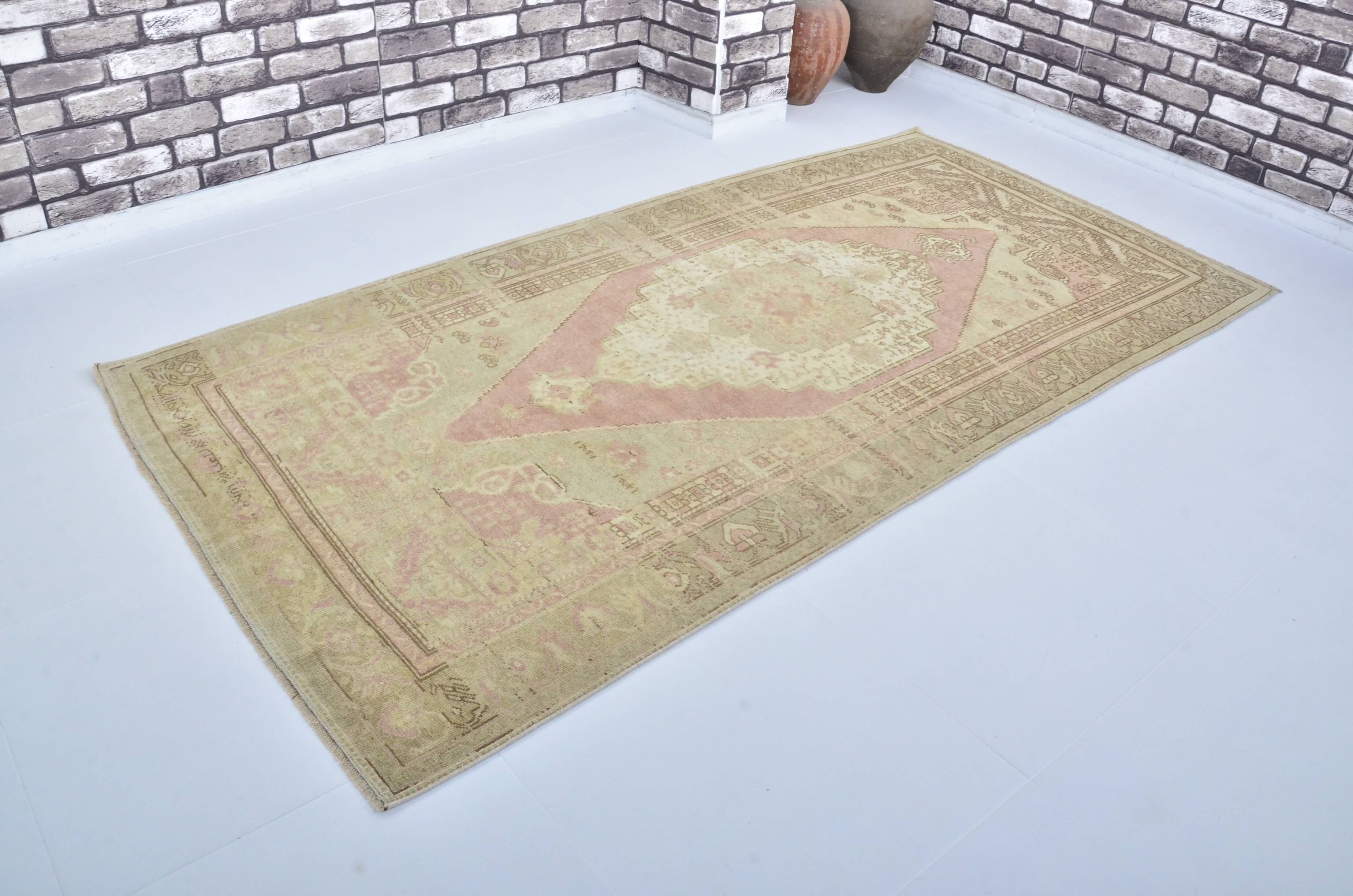 Hand-knotted Oushak decorative rug, ref. 3415