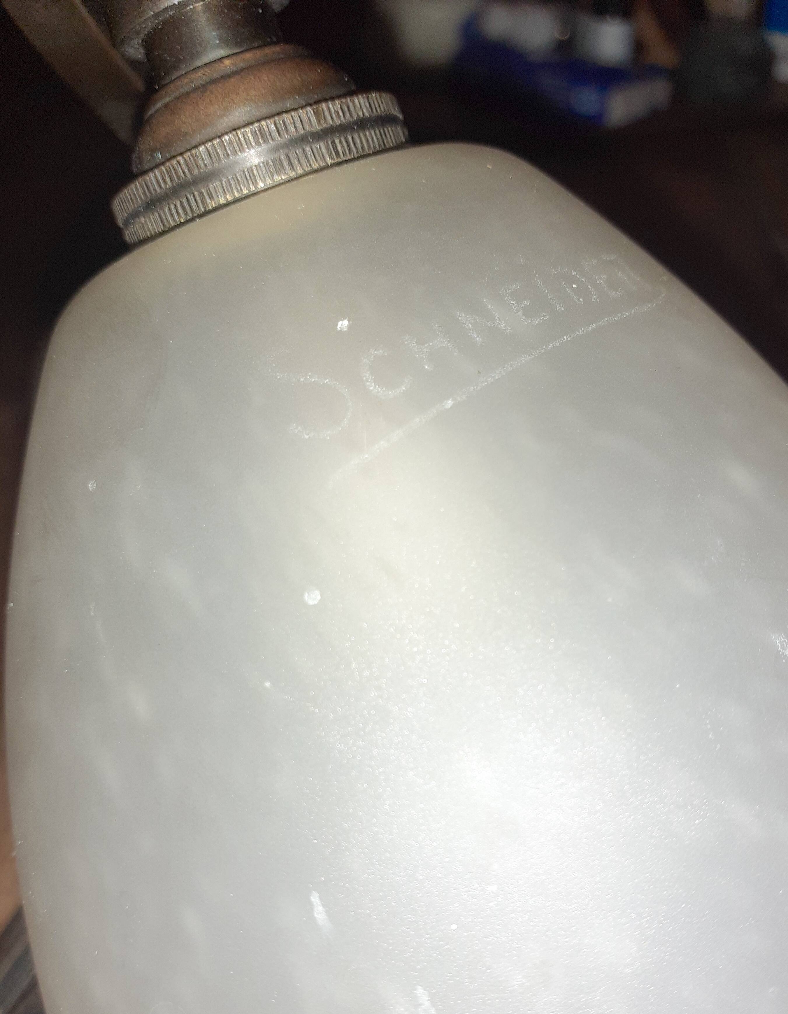 Art Nouveau wall lamp in glass paste and wrought iron by Schneider - Nancy