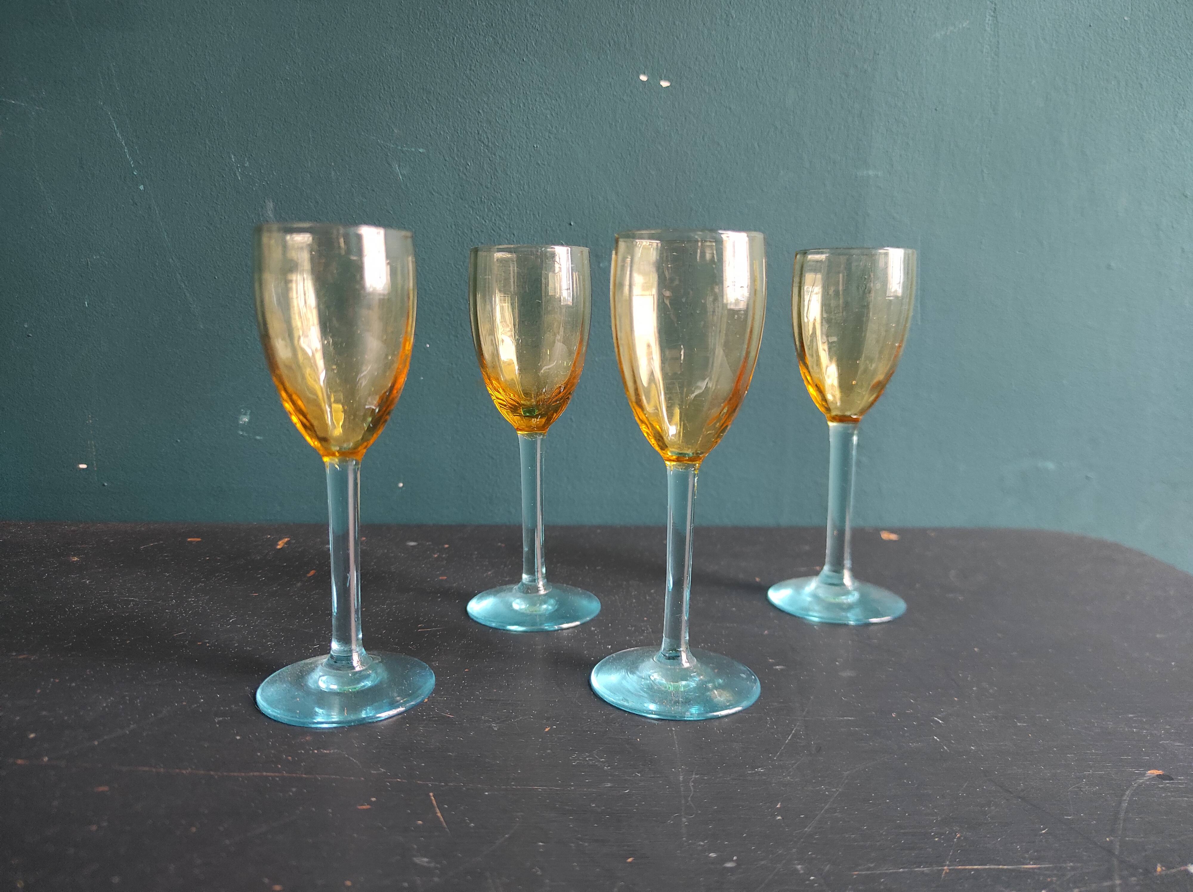 Set of 4 vintage French glasses for liquor