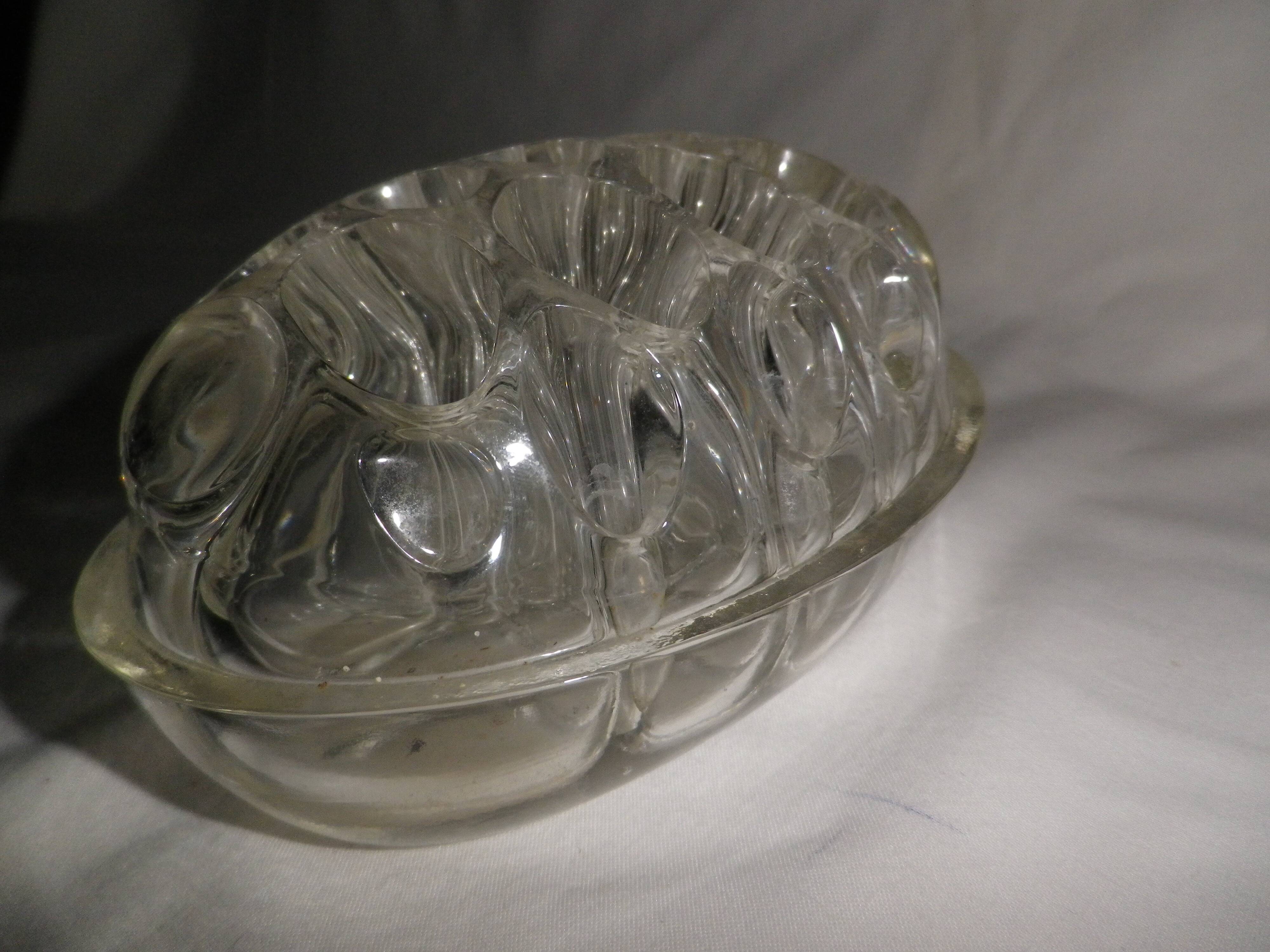 Spade flower glass