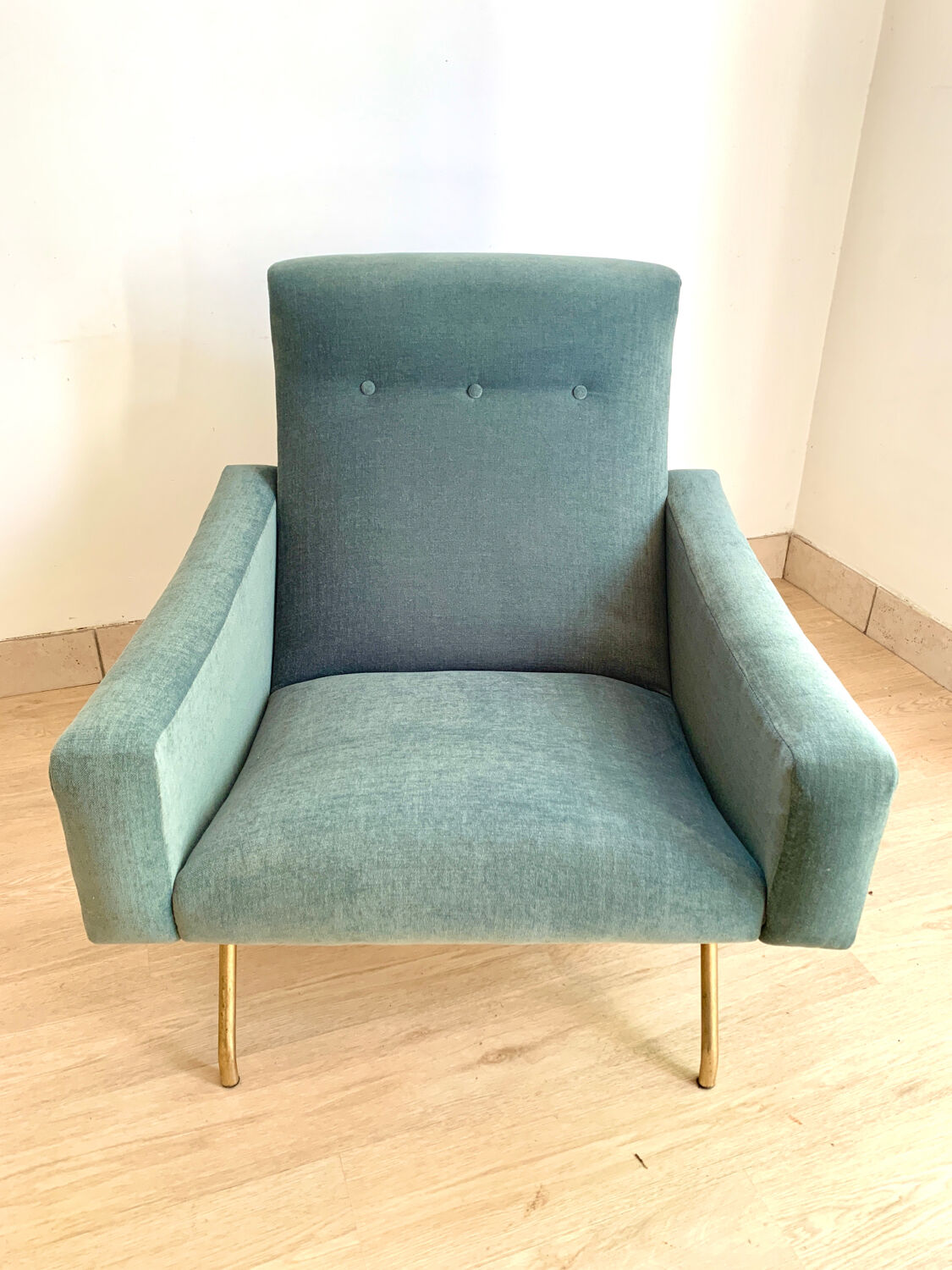 Armchair "Galion" by Gilbert Steiner