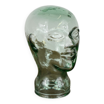 Decorative glass head