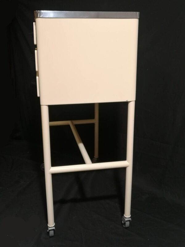 Petit meuble console/desserte de cabinet dentaire/médical des années 1950