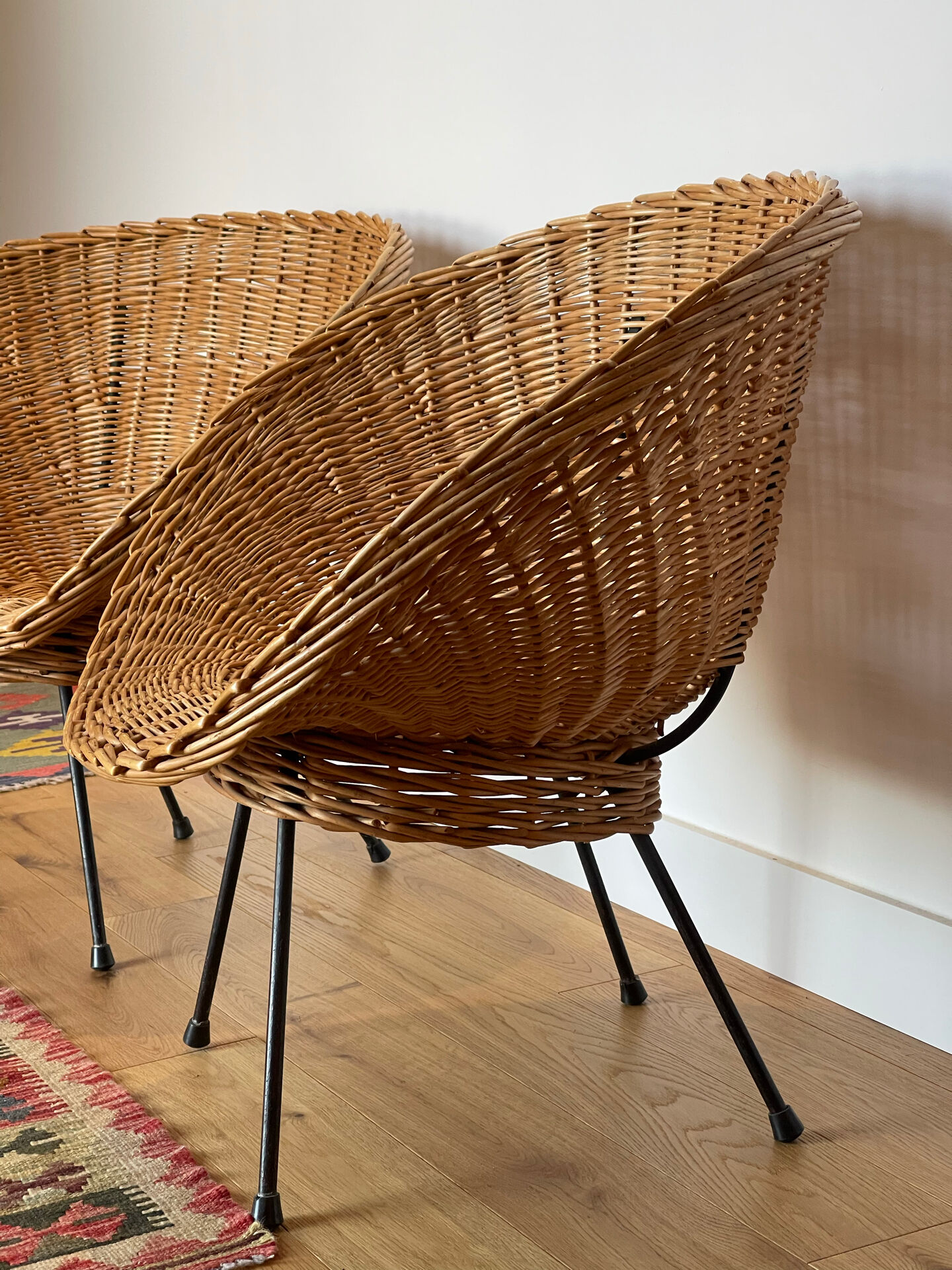 2 wicker basket chairs from the 1950s