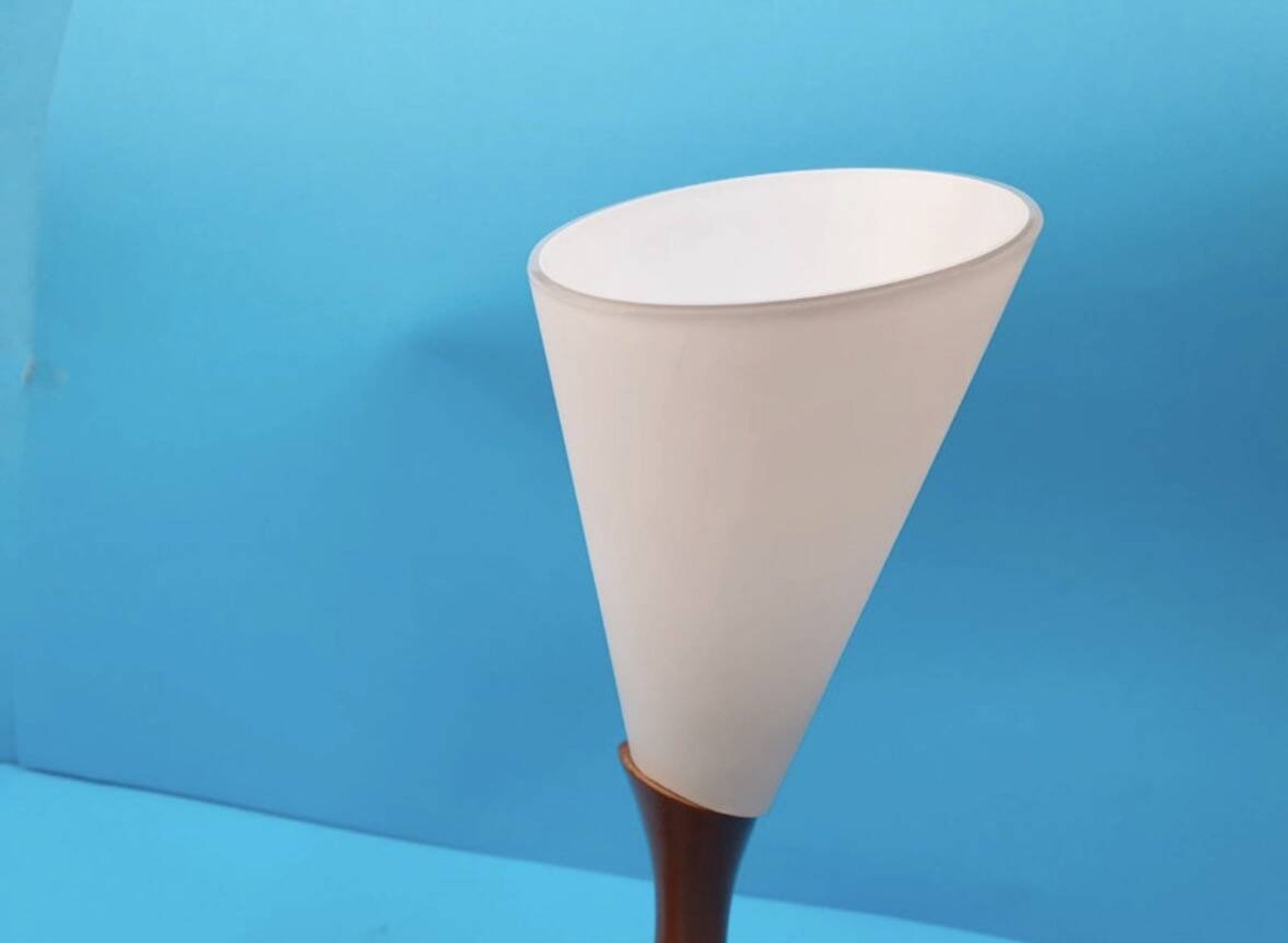 Lampe Neoggetti en verre de Murano et bois