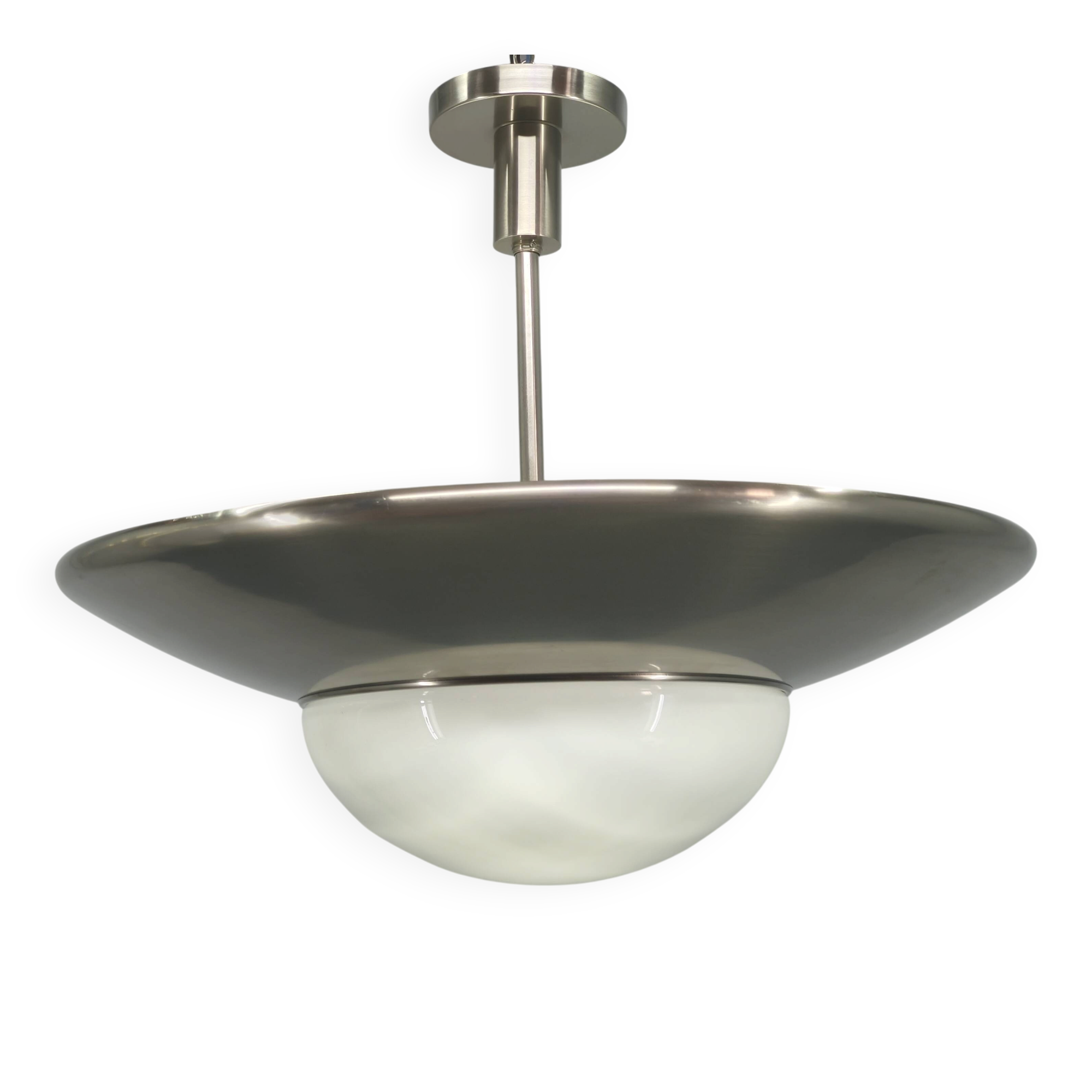 Suspension Bauhaus en nickel et verre, Tchécoslovaquie des années 1930