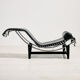 Fauteuil lounge LC4 par Alivar