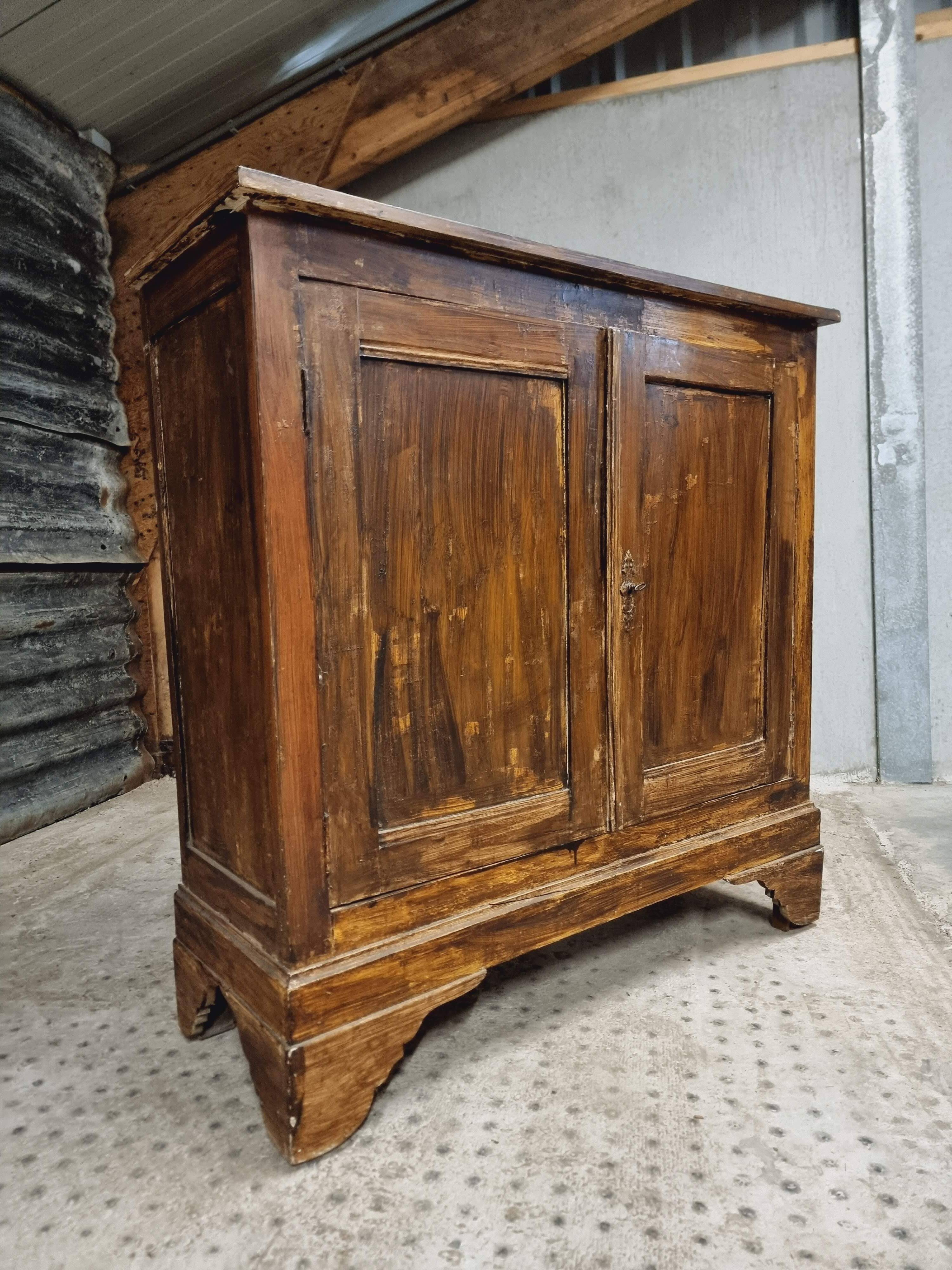Antique sideboard, farmhouse cabinet, 112x114cm