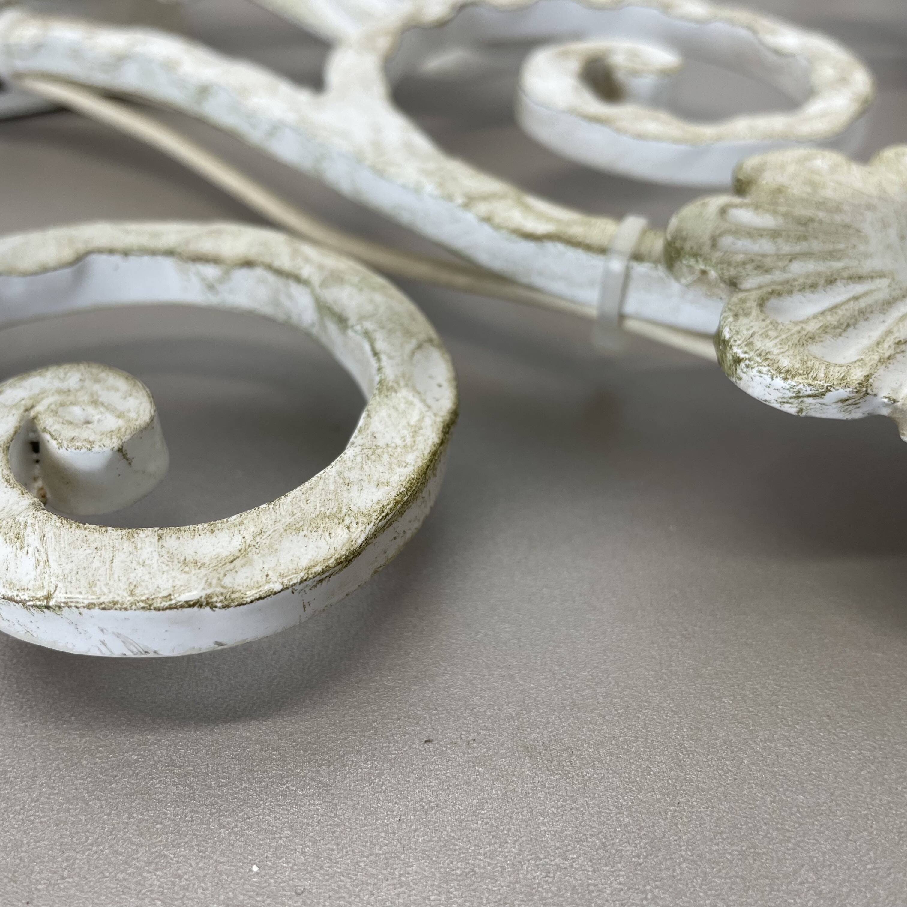 1 de 3 xxl 73cm blanc Métal Florentiner Applique murale de théâtre, Italie, années 1970