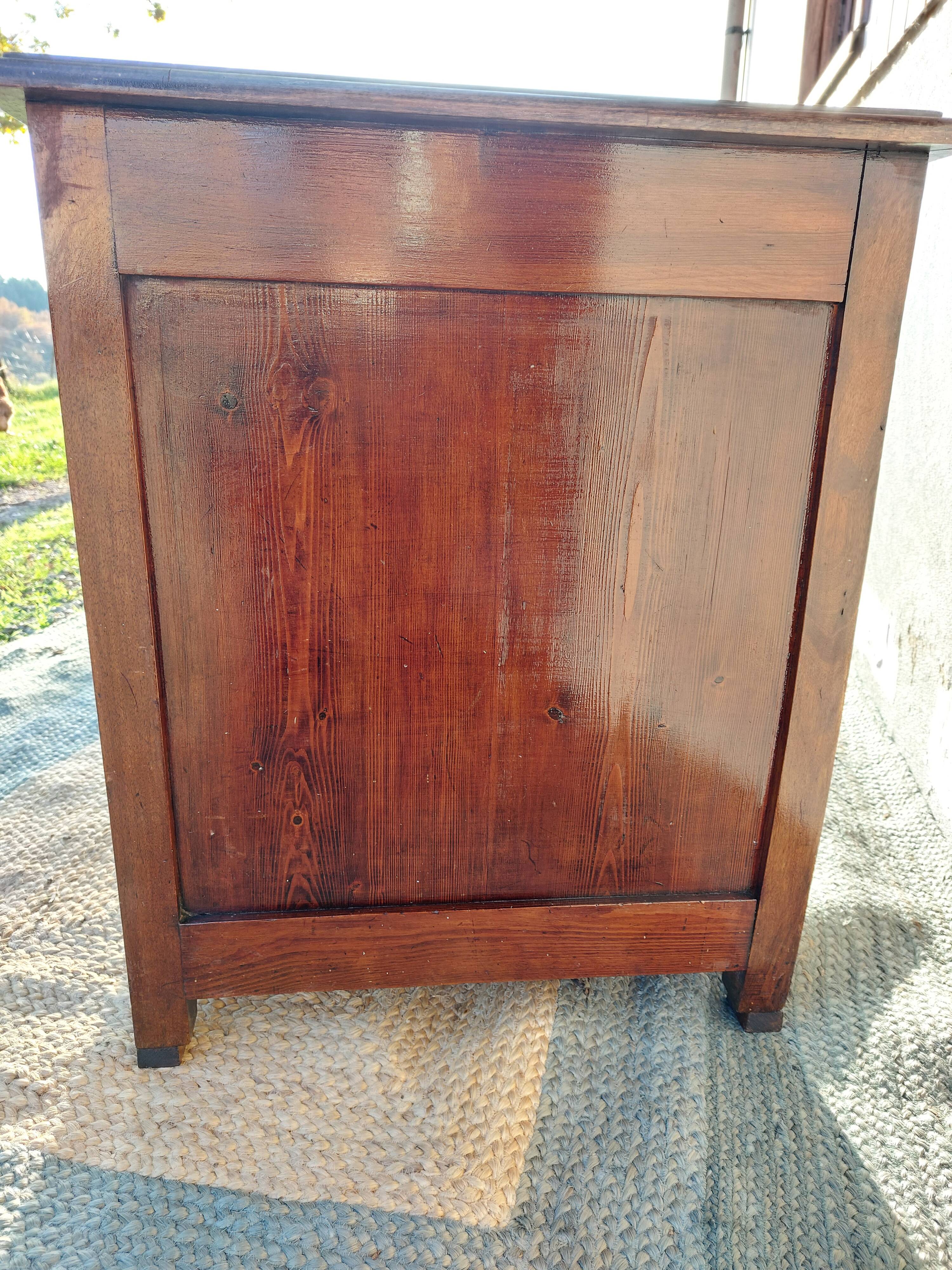 bureau enfant, ado, bois massif et cuir rouge