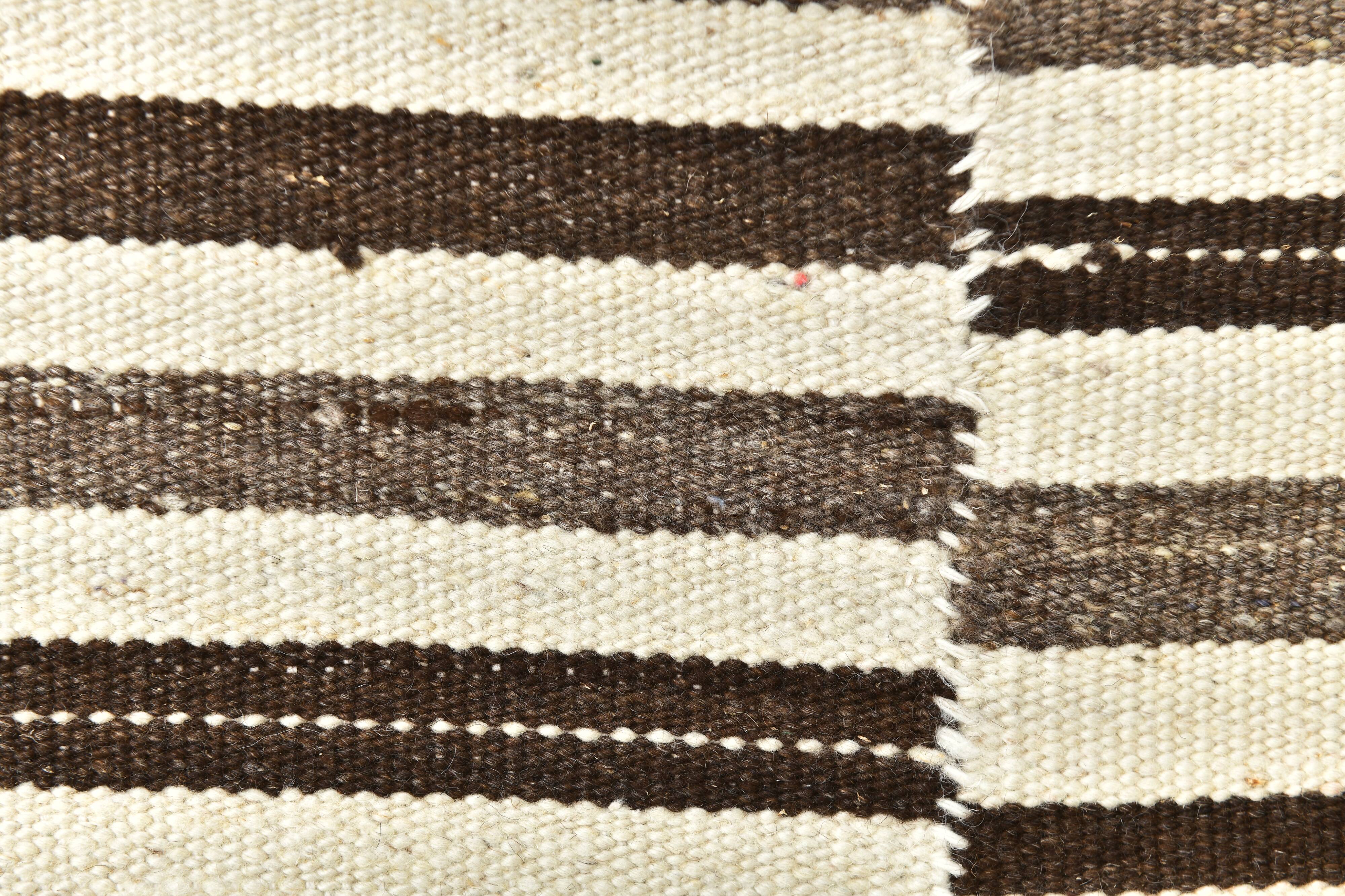 8x10 Dark Brown & Beige Kilim Rug 239x293Cm SK 35486