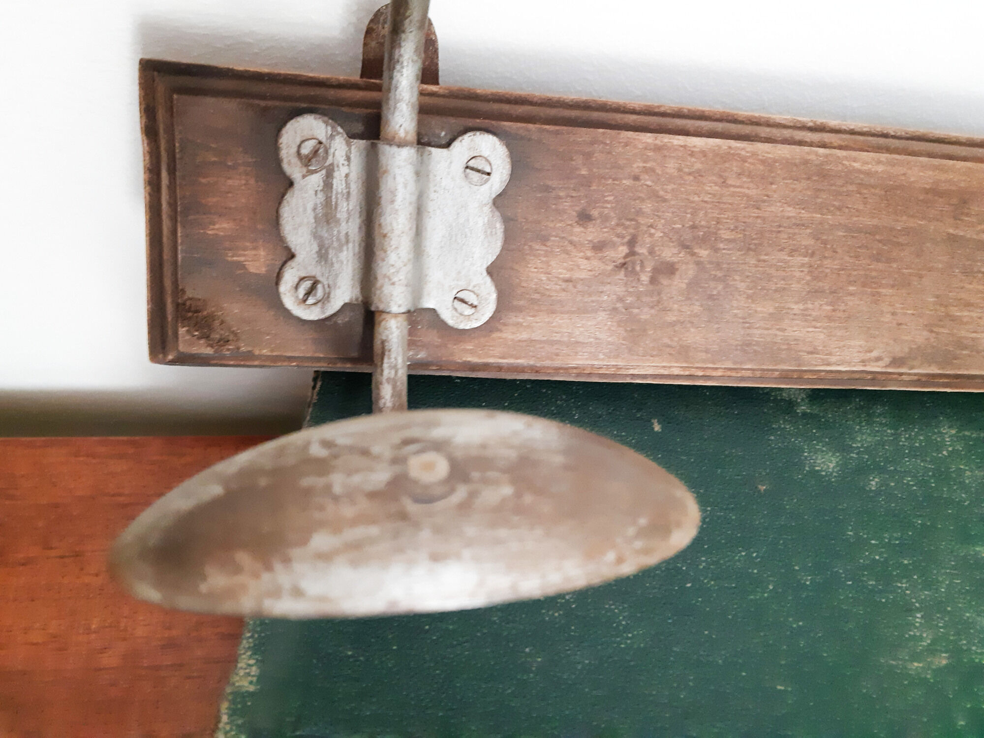 Coat rack in wood and iron 2 heads, vintage, 50s/60s, cloakroom, hook