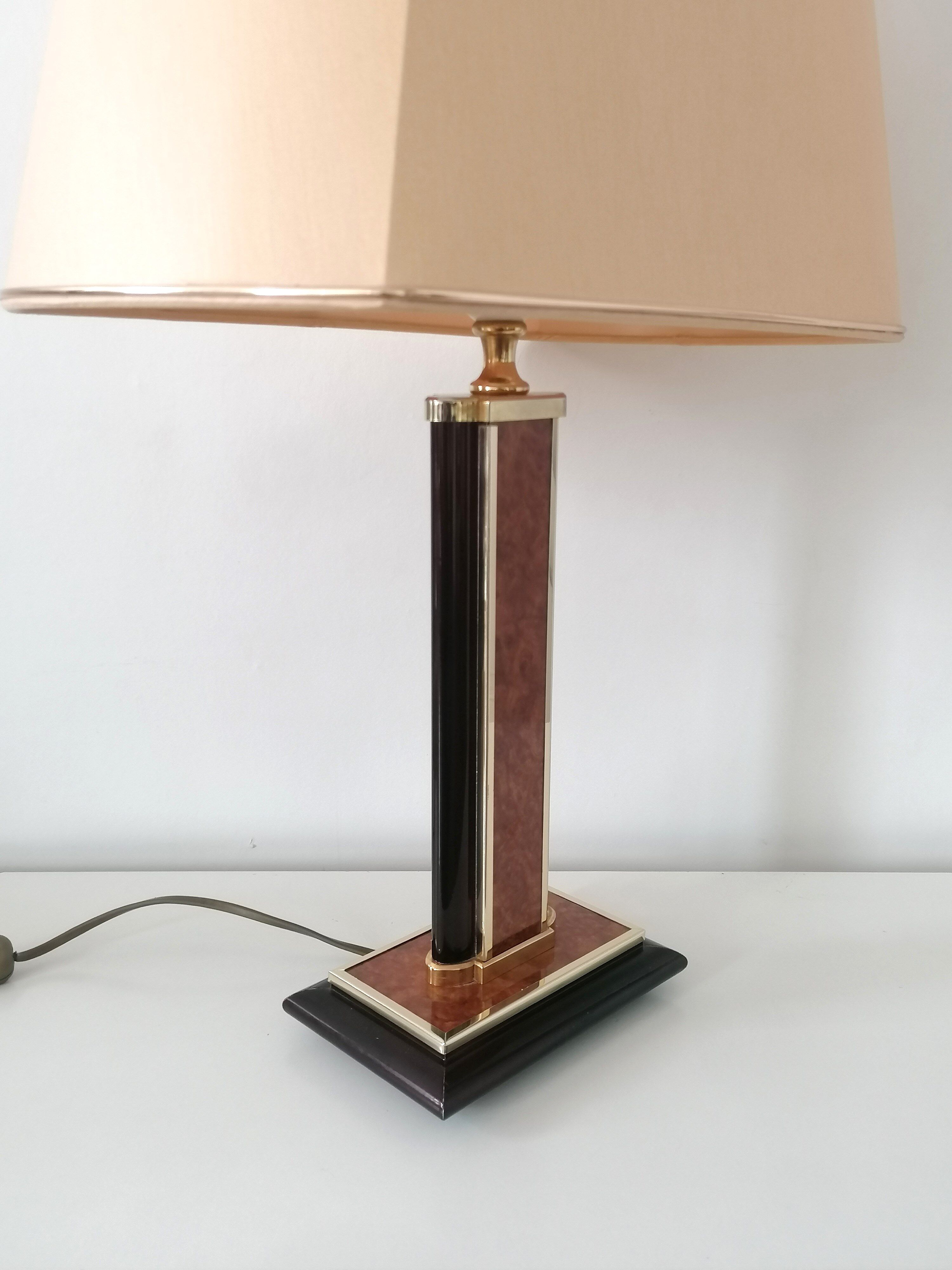 Vintage lamp - Metal foot and bakelite wood effect - 1980's