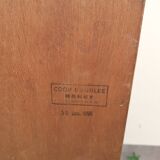 Commodity with vintage showcase