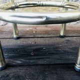Vintage faux bamboo pedestal table in brass with 2 glass shelves