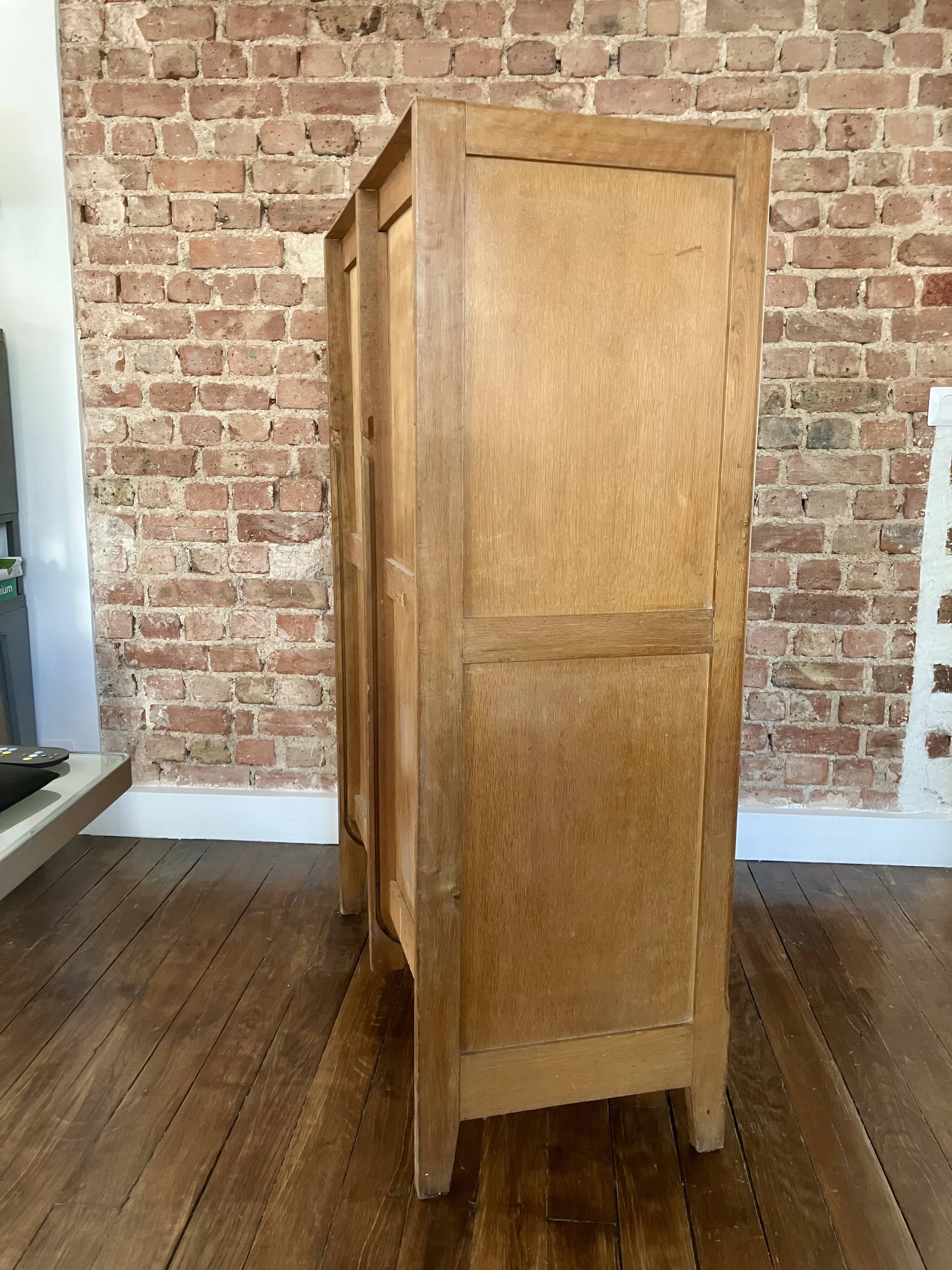 Double curtain filing cabinet in oak — on legs