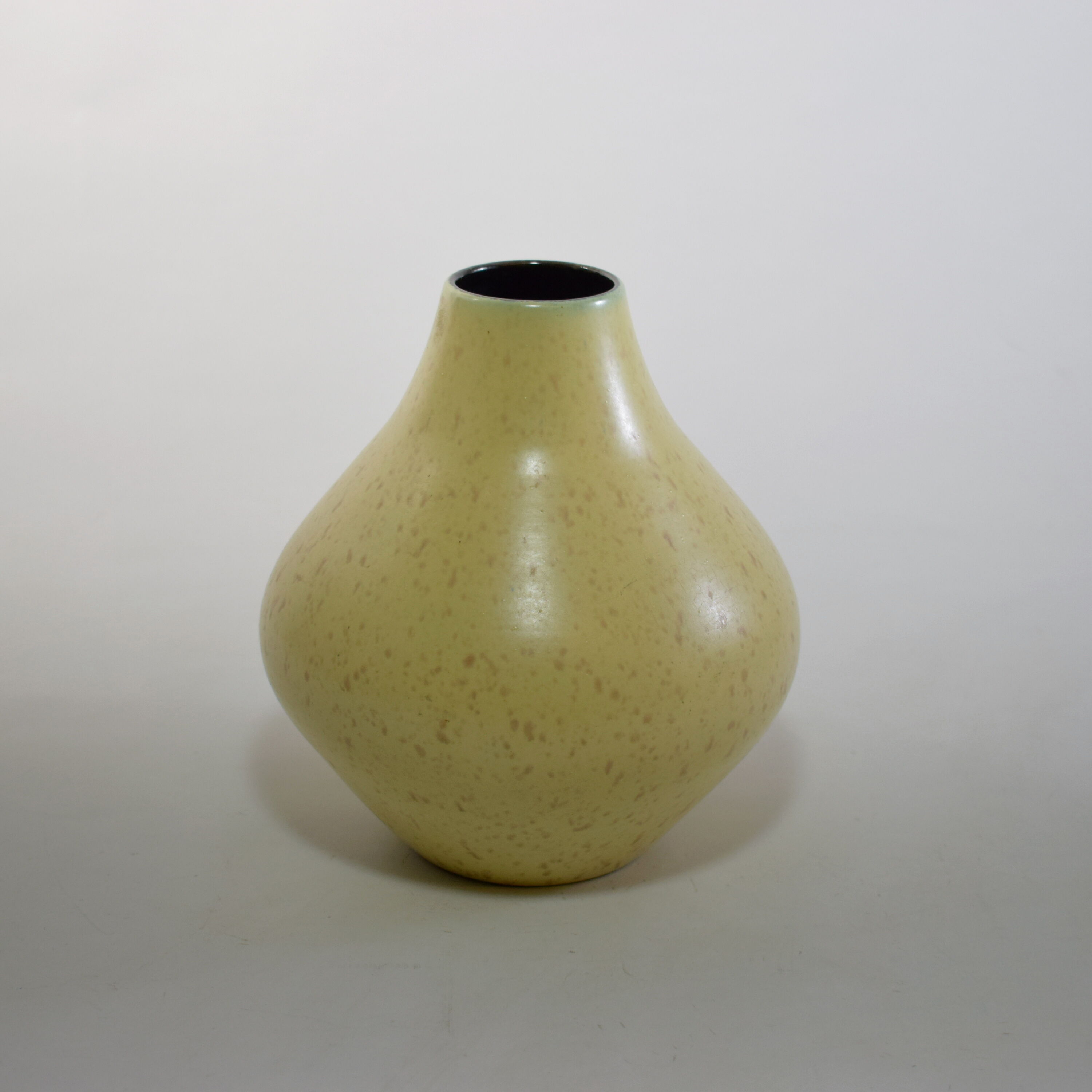 Design yellow ceramic vase, vintage 1960