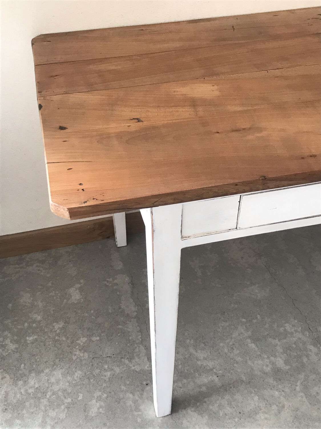 Farmhouse table
