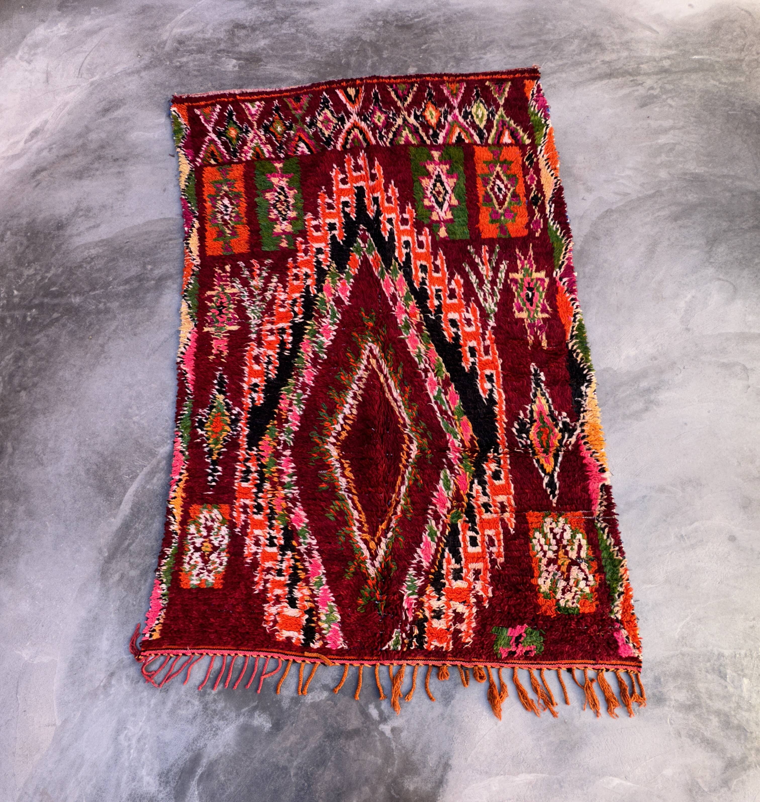 Colorful boujad Moroccan rug - 165 x 260 cm