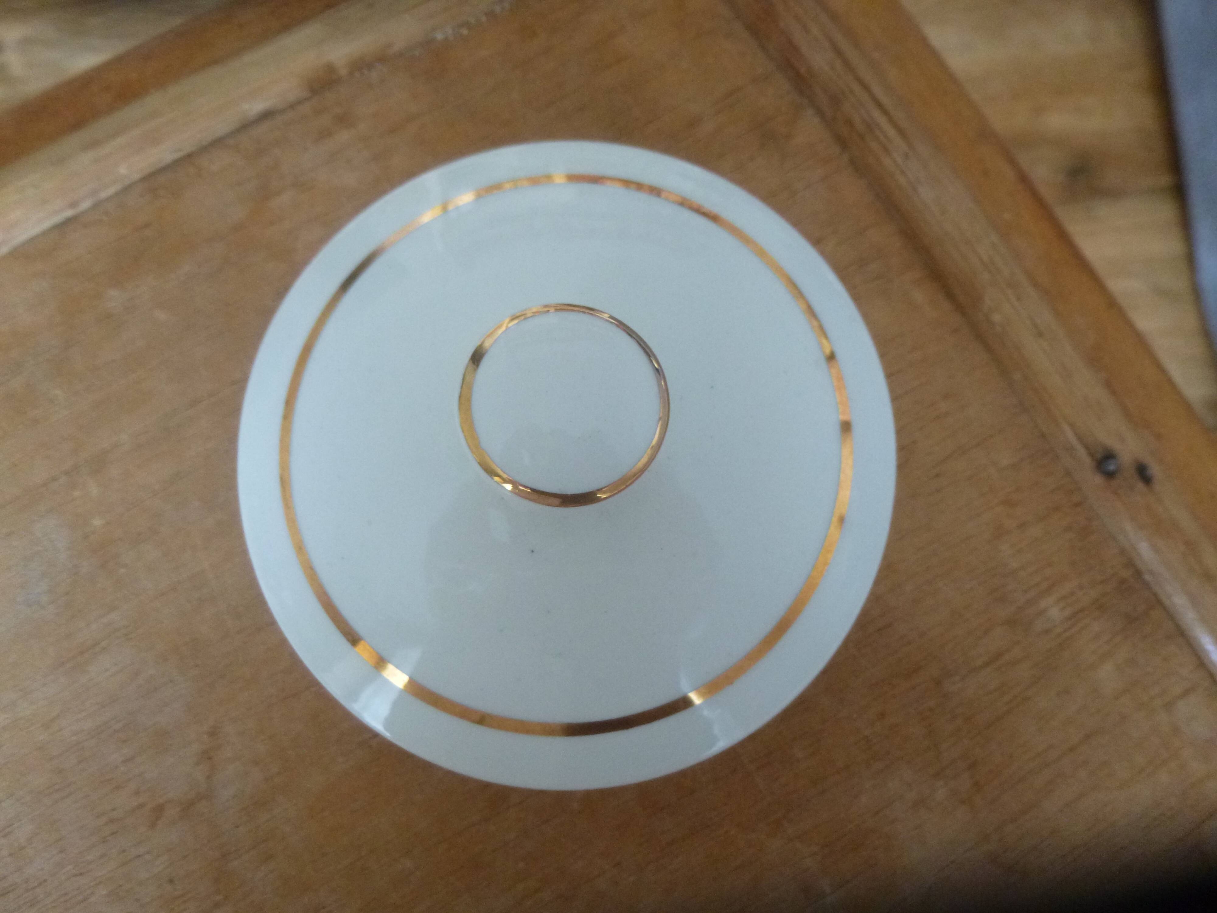 3-piece Gien earthenware service