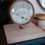 Manomètre début XXème sur socle marbre