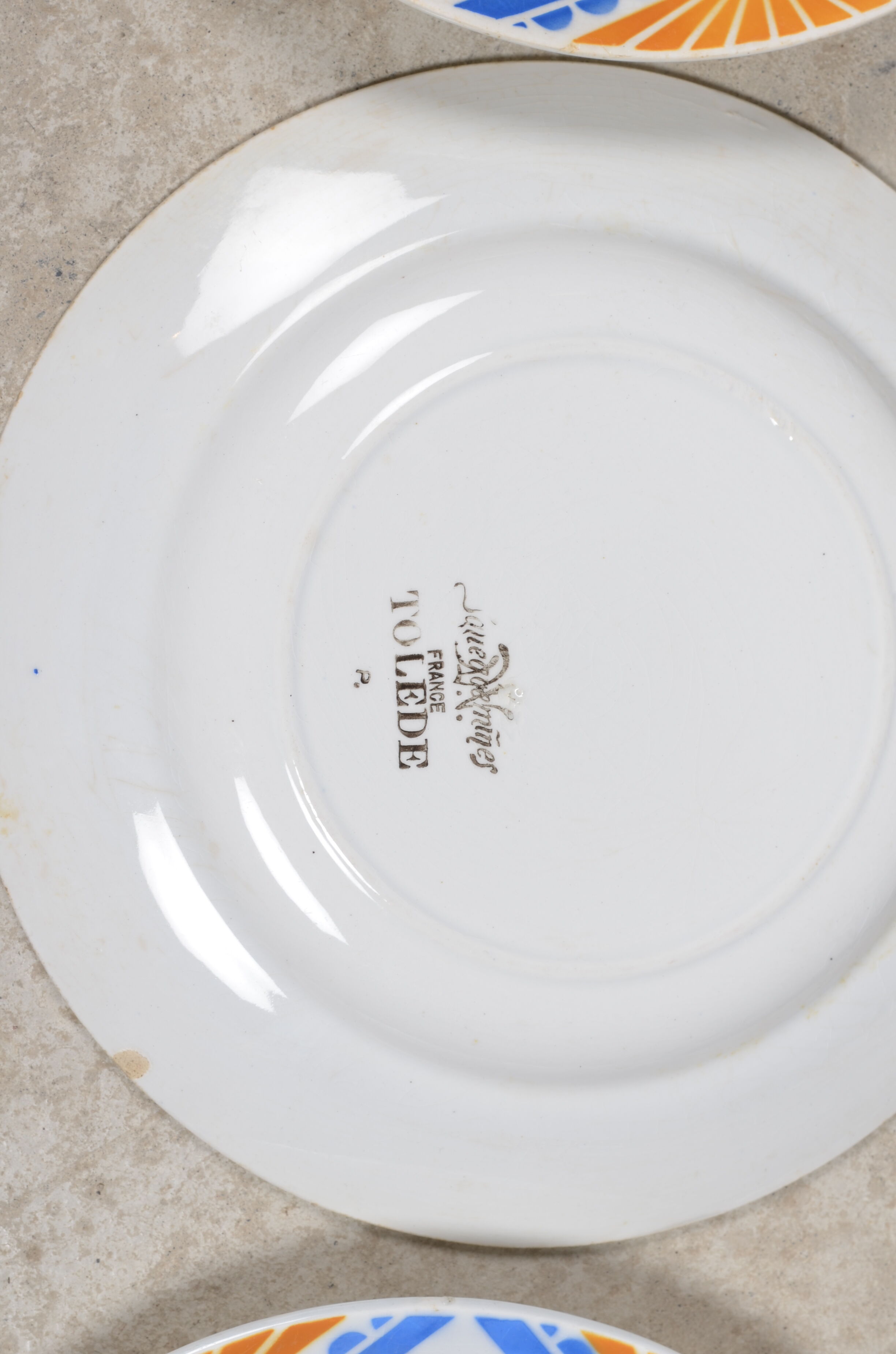 Flat plates iron earth