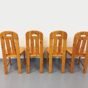 Suite de 4 chaises vintage en pin des années 70 80