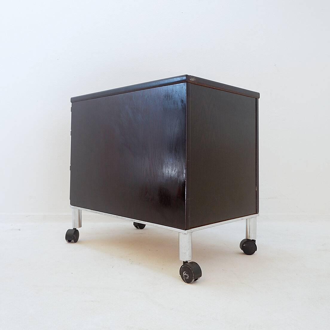 Mid-Century Modern Kinnarps mobile pedestal - Circa 1970