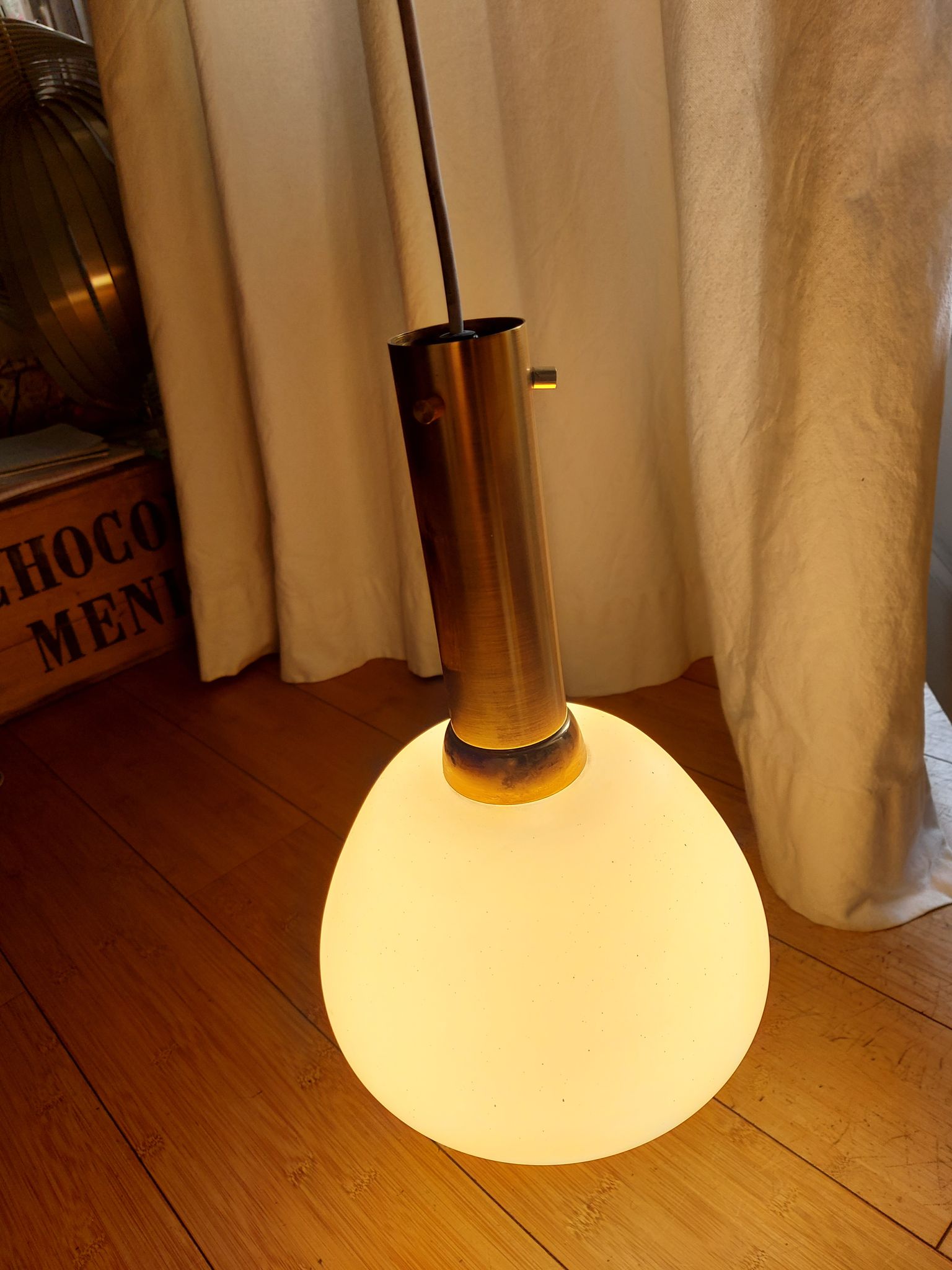 Suspension design opaline blanche