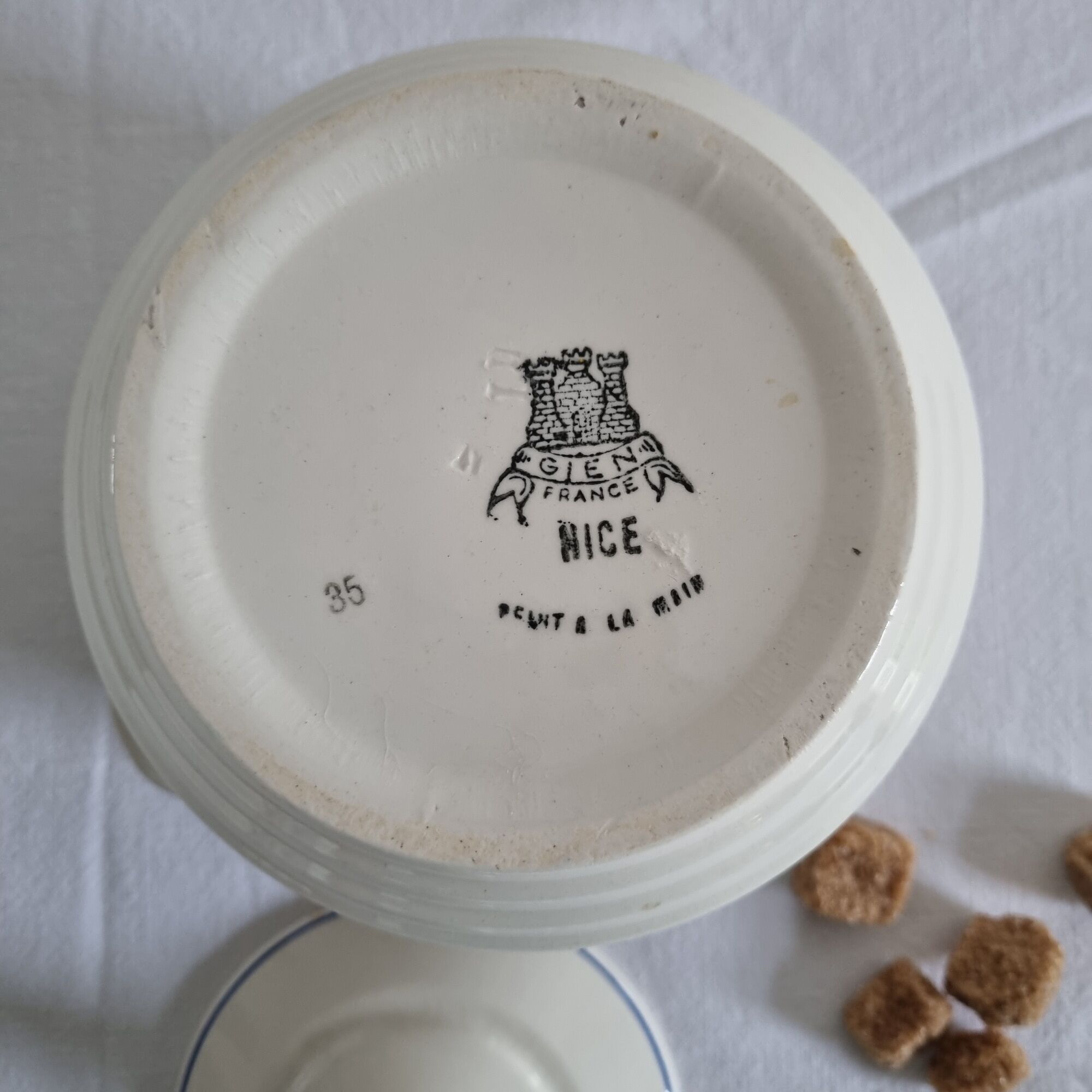 Sucrier Gien France modèle "Nice"