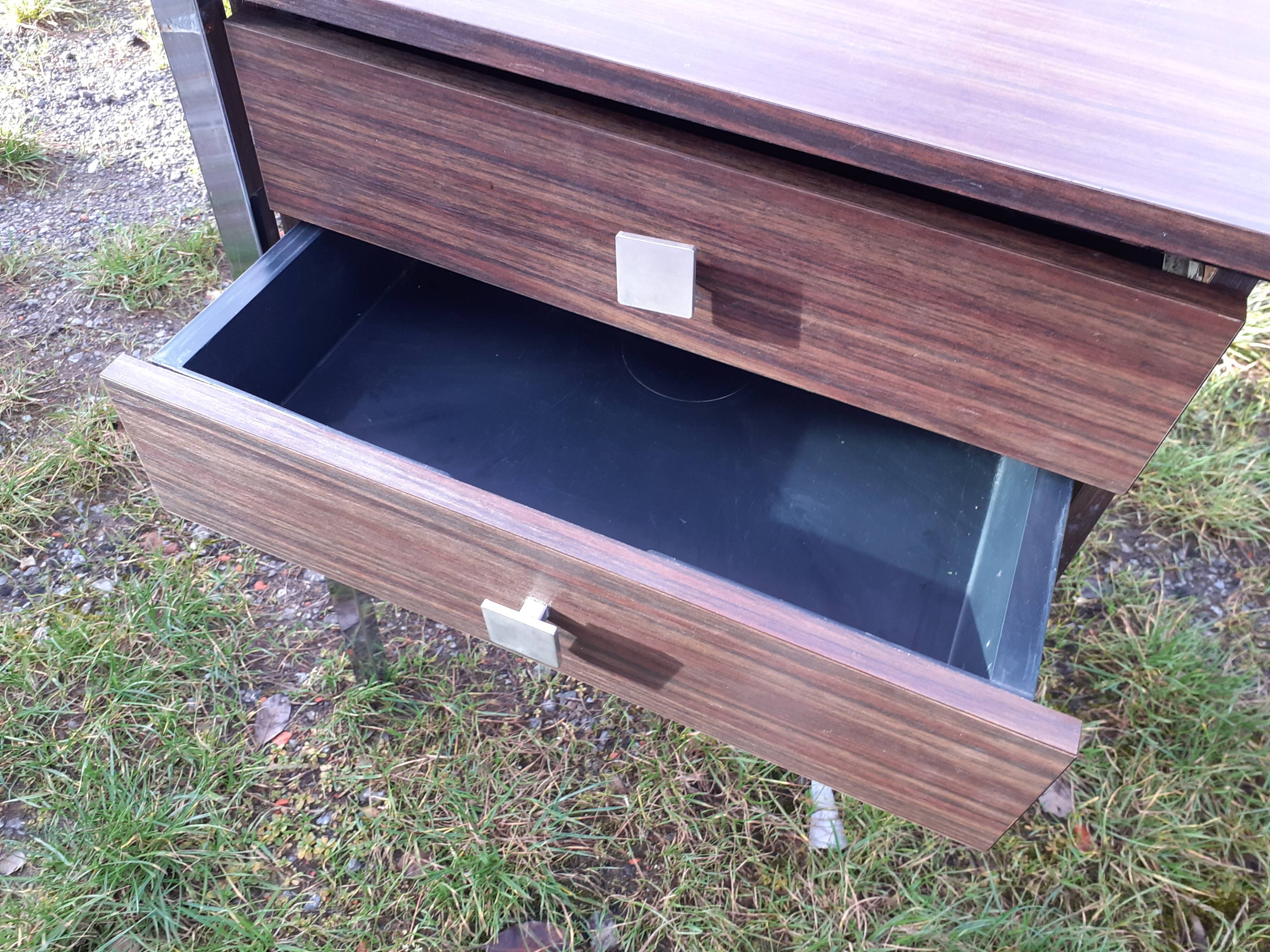 Desk model senior by Pierre Guariche for Meurop