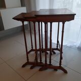 Set of 3 pull-out tables