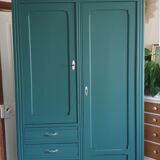 Parisian wardrobe in solid wood