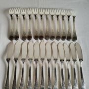 12 silver-plated metal fish cutlery pieces by Guildar, 24 pieces.