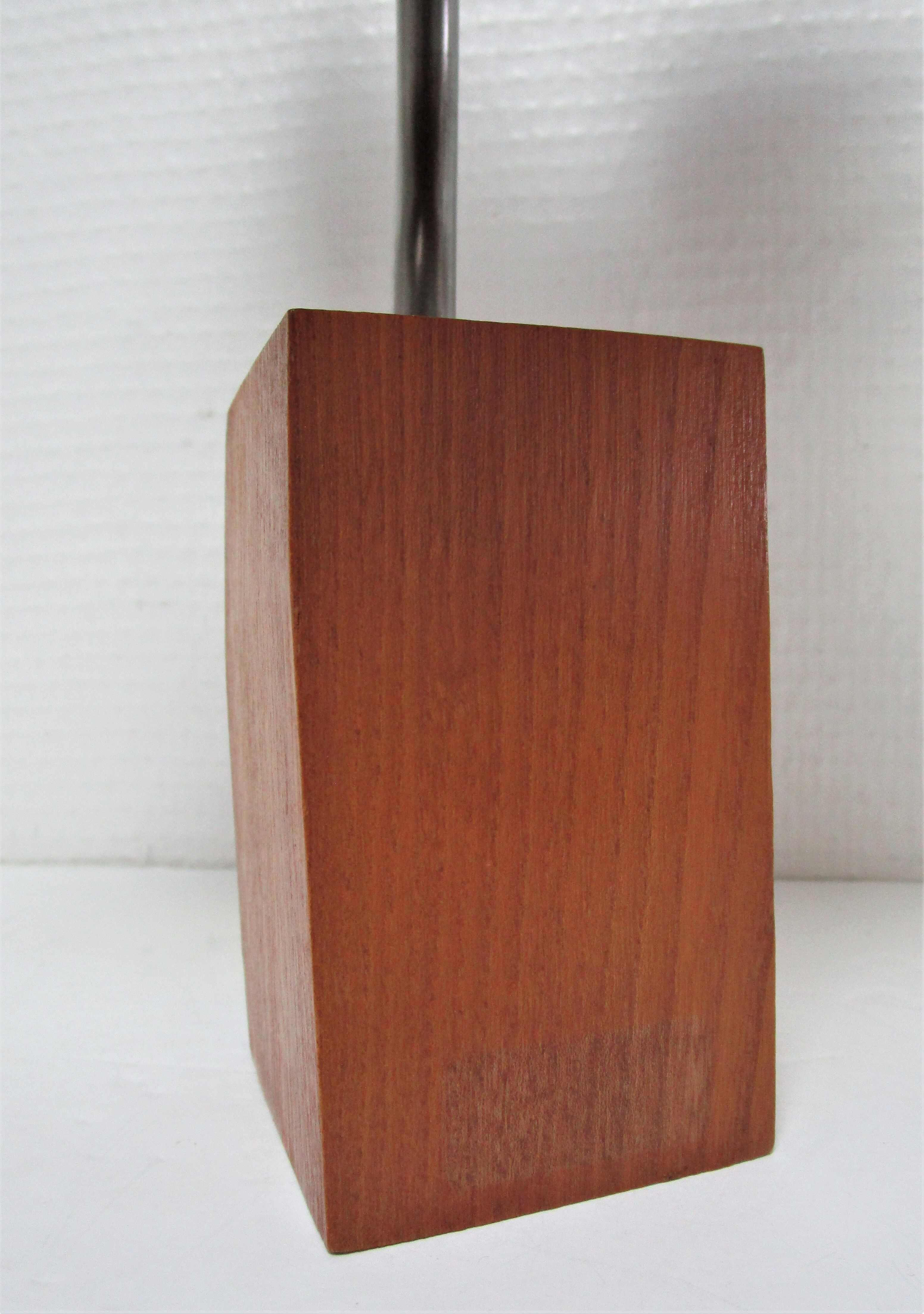 Lamp flower solid wood vintage years