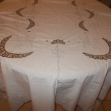 Vintage embroidered tablecloth 250 x 170 and 12 towels