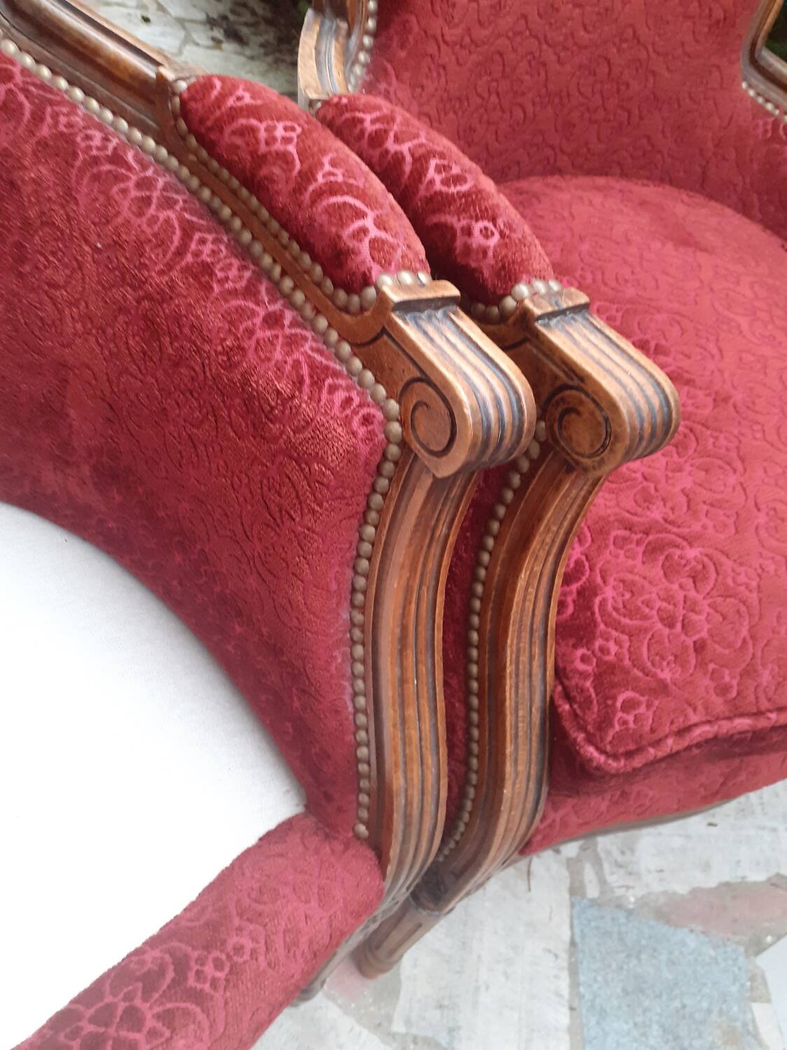 Lot 2 fauteuil voltaire médaillon bergère rouge bois sculpture