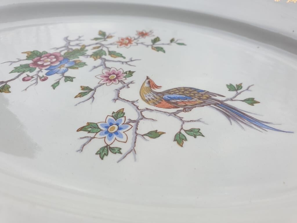Vintage oval bird bird adorned Opalor dish