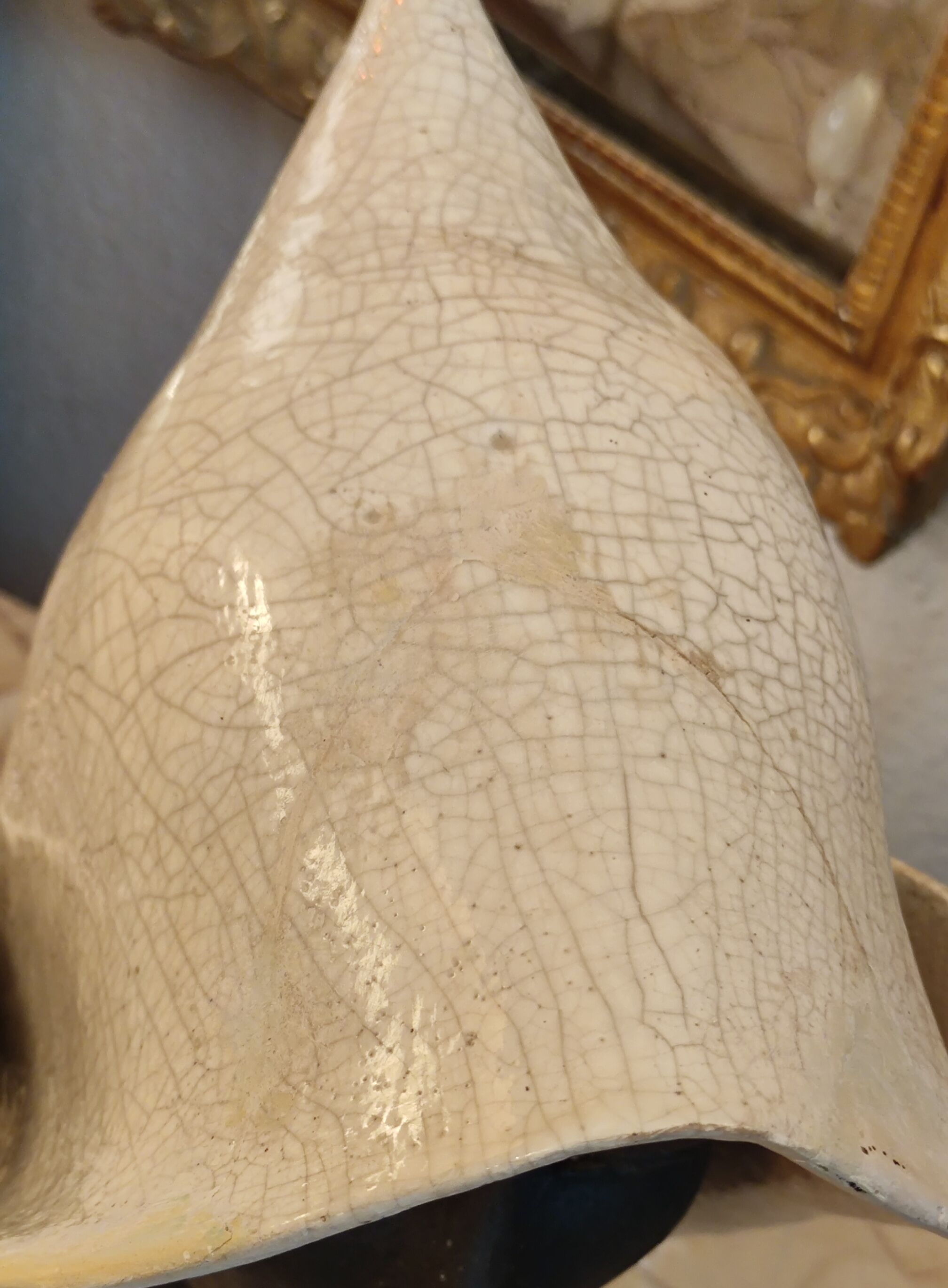 Old Large women's ceramic bust