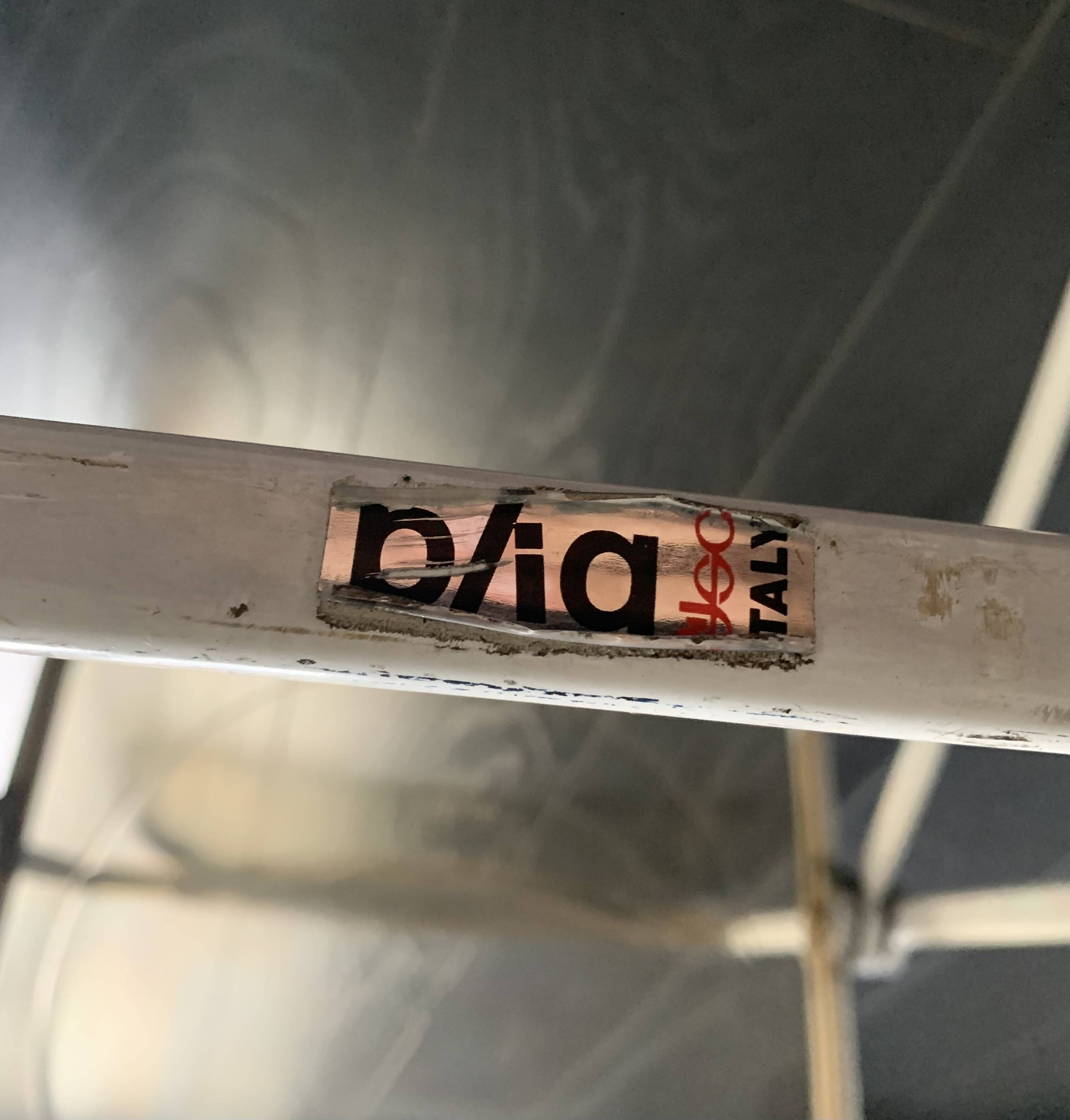 Paire de chaises vintage 1960 Plia par Giancarlo Piretti pour Castelli