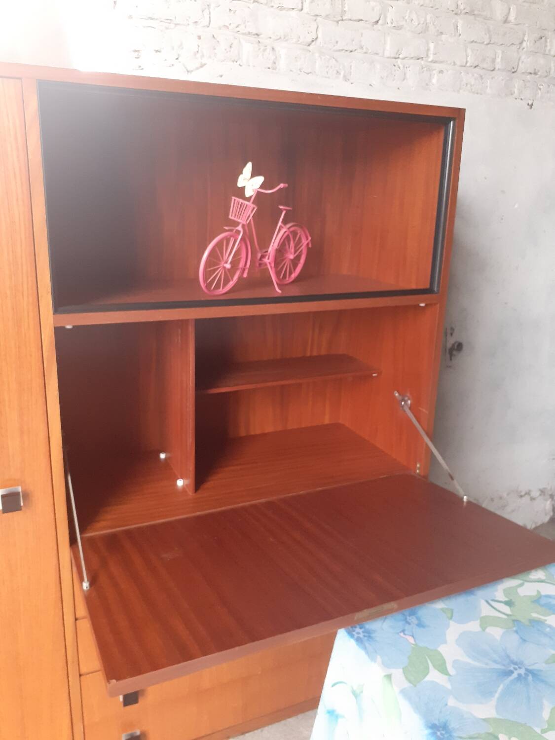 Meuble secrétaire style scandinave
